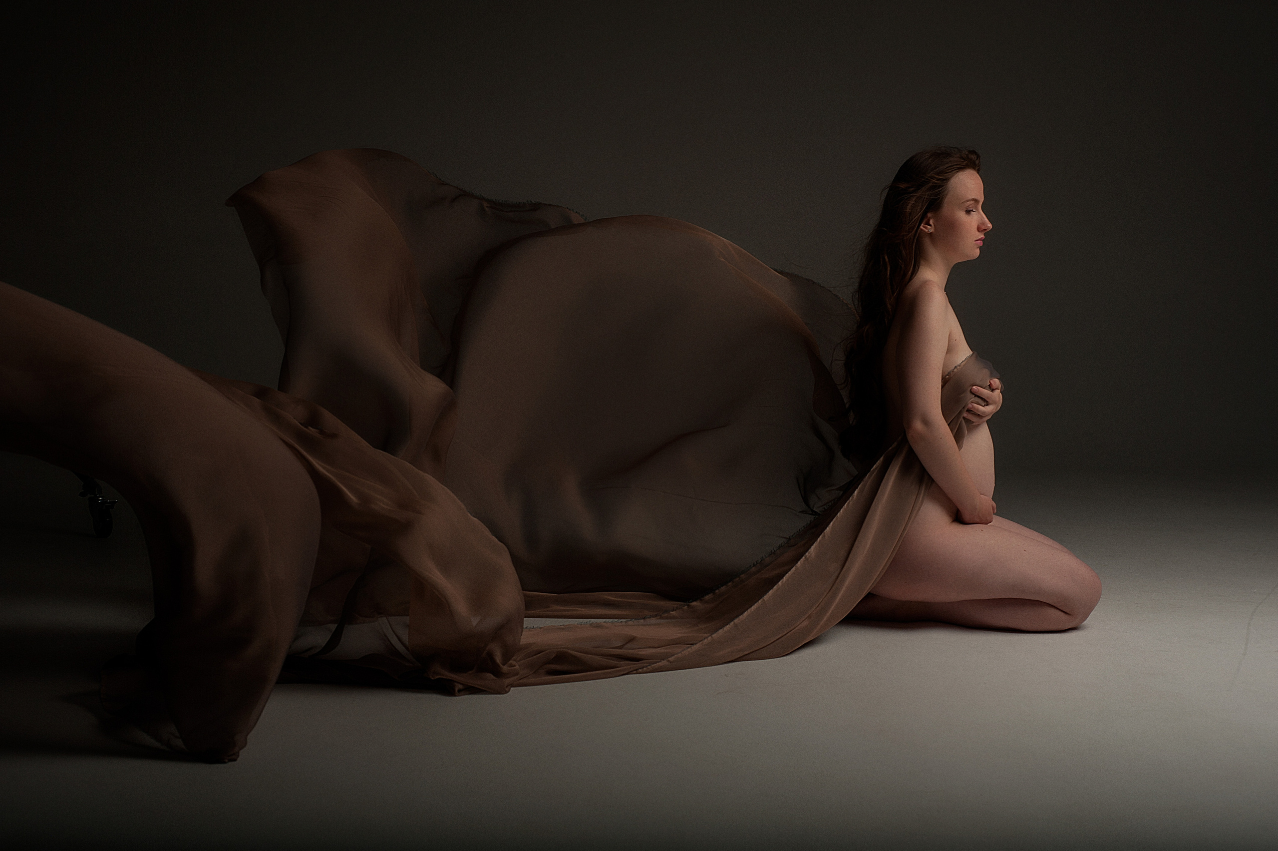 Стильная фотосессия беременности в Курске порадует вас