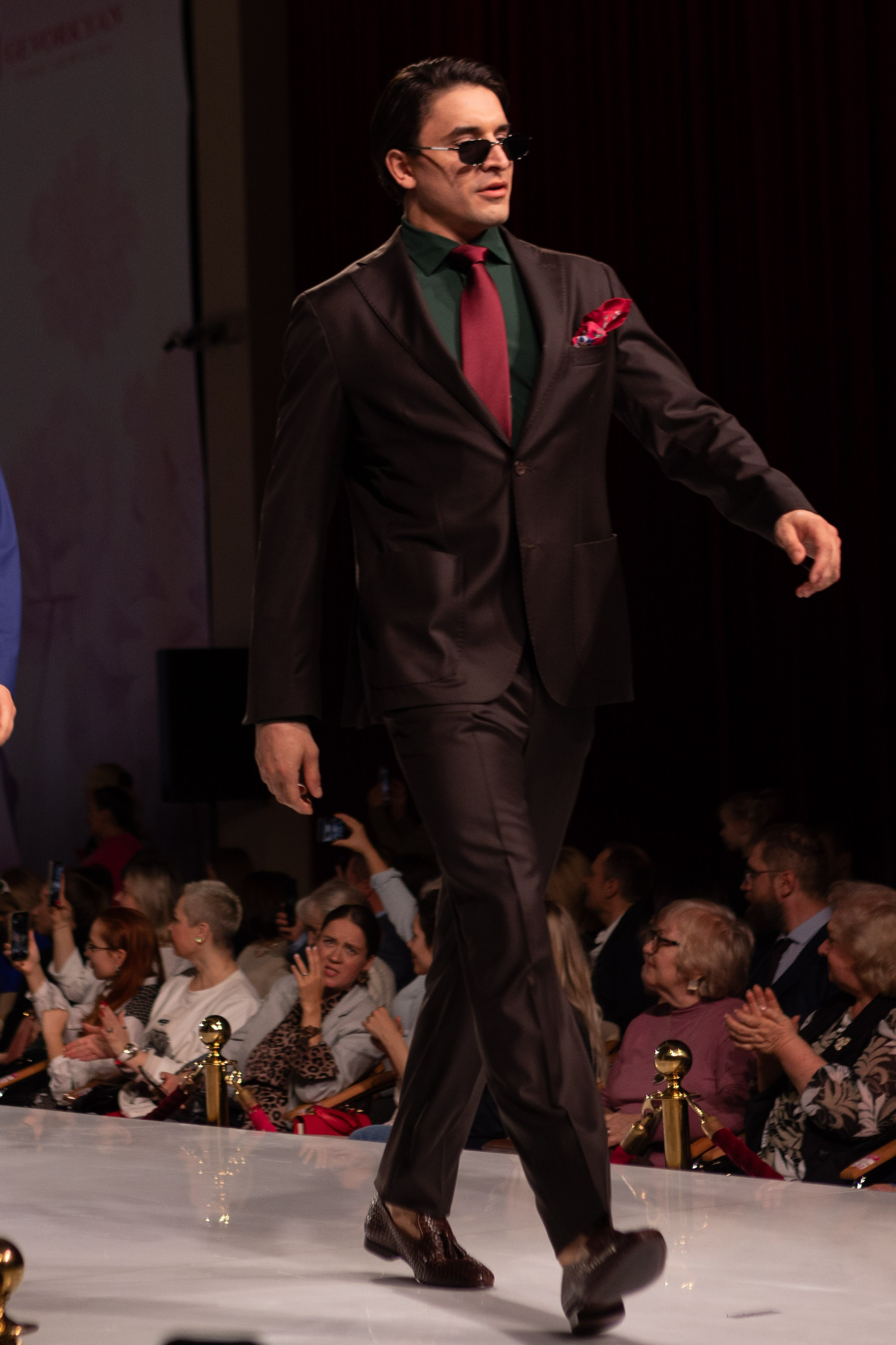 Estet fashion week весна 2024. Модный дом «Raschini»