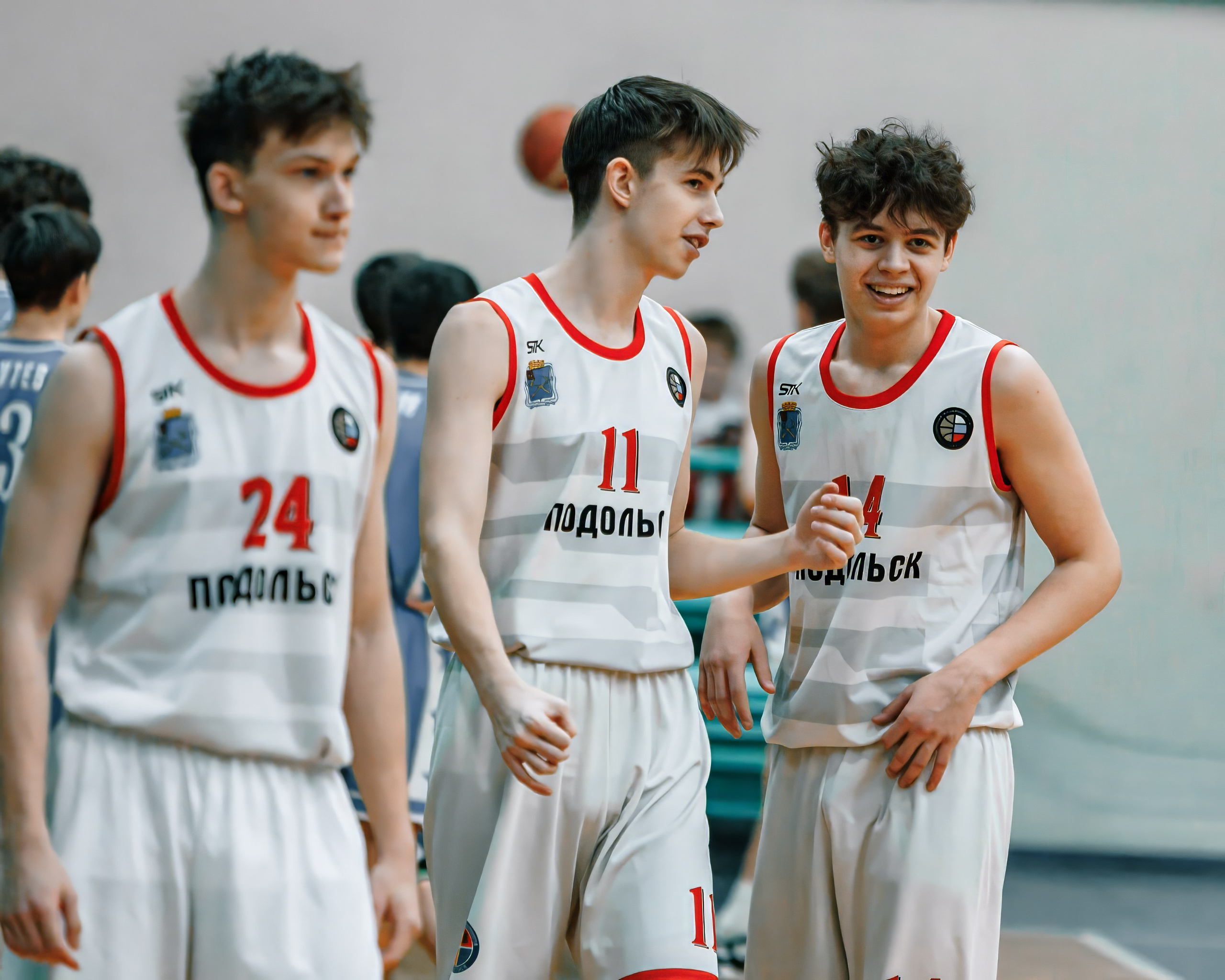 СШОР «Космос» тренировка. Выпускные альбомы и школьный фотограф в Подольске, Троицке, Щербинке, Москве и Московской области