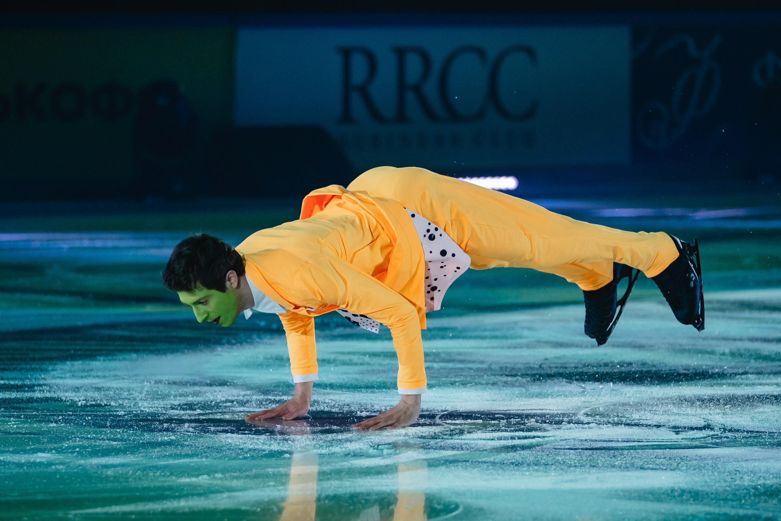 Шоу «Чемпионы на льду» в Новосибирске. Воробьева Ксения — Спортивный и танцевальный фотограф Новосибирск