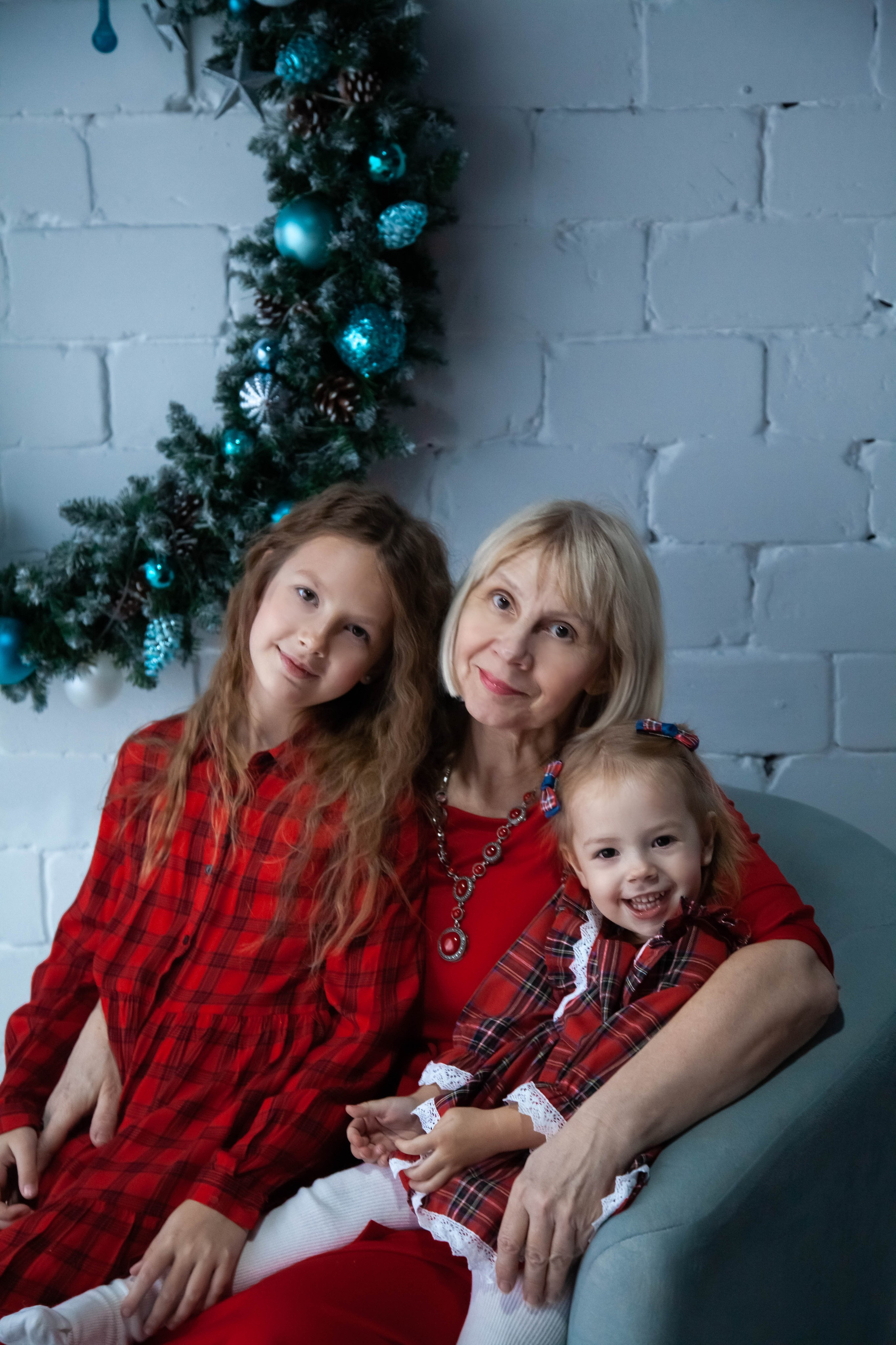 В нашей семье есть традиция — семейная фотосессия перед Новым годом. Фотограф Newborn в Саратове Екатерина Завитова