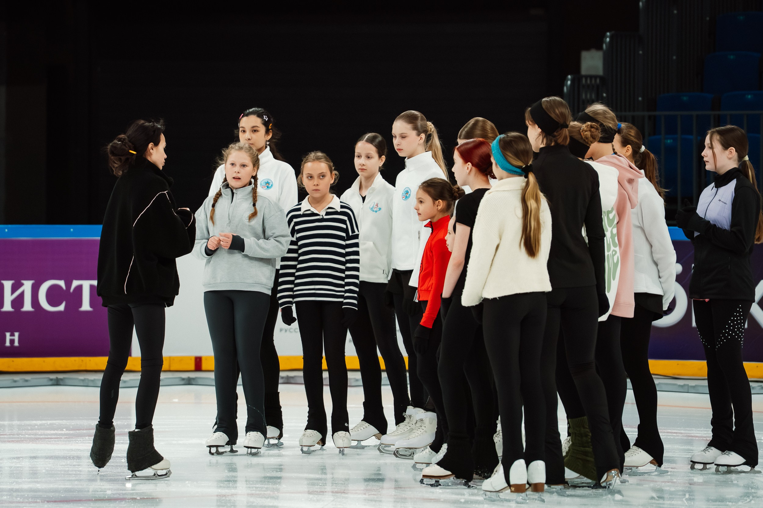 Мастер-класс Алины Загитовой в Новосибирске (11-00). Воробьева Ксения — Спортивный и танцевальный фотограф Новосибирск
