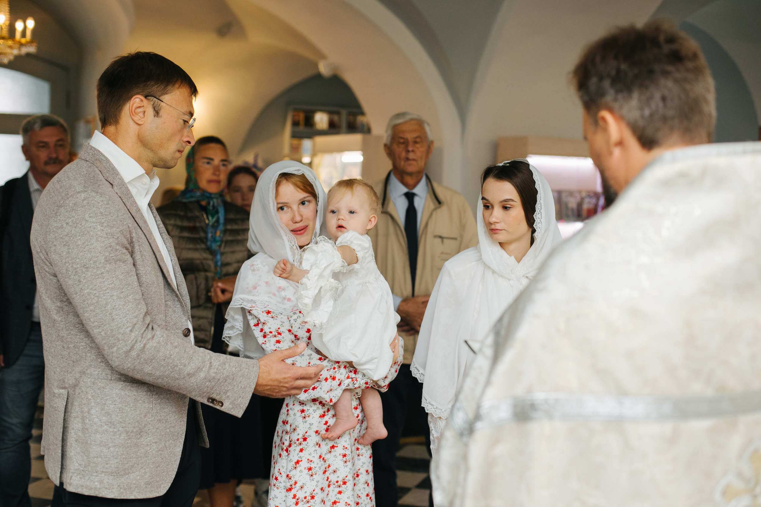 Крещение церковь Трех Святителей СПб. Фотограф на крещение в Санкт Петербурге