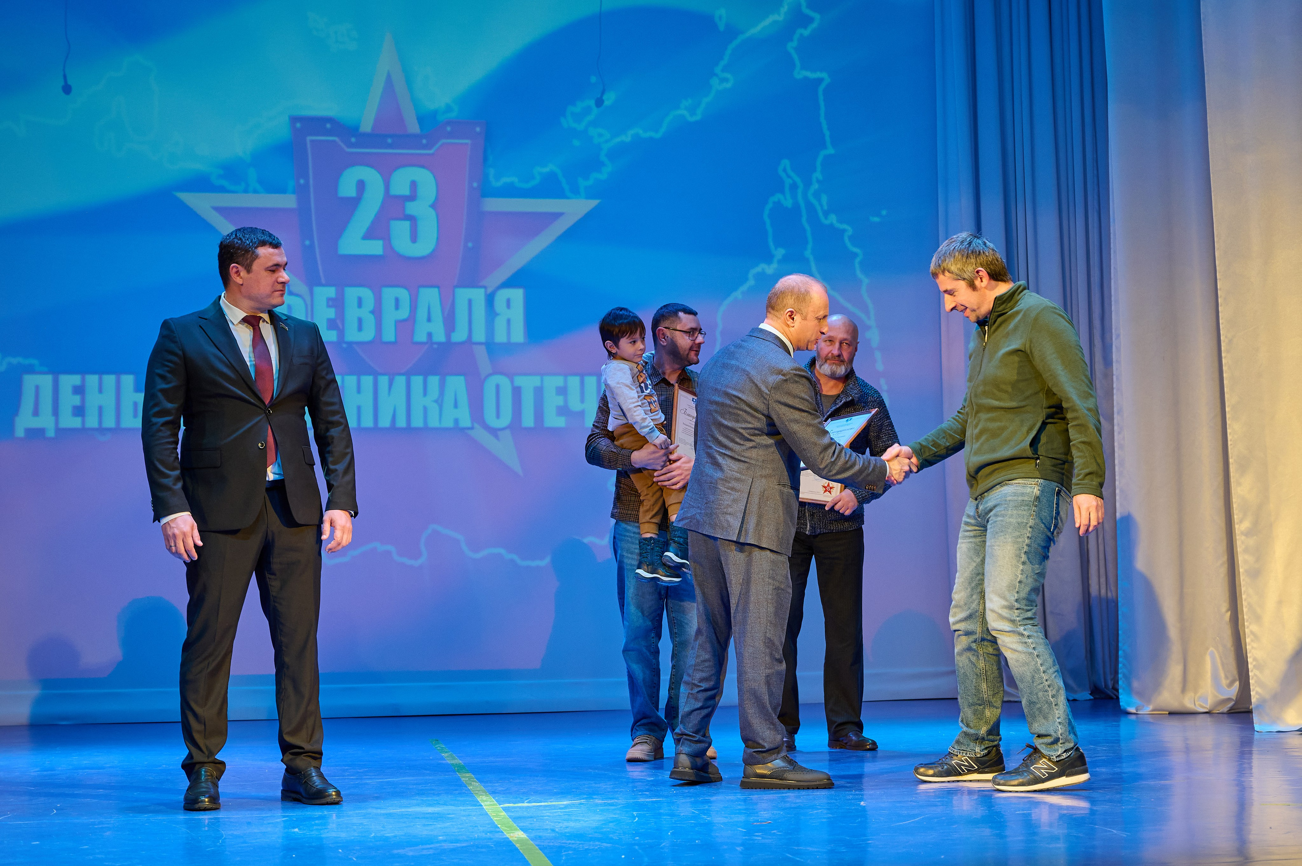 23 февраля Марьина роща. Жизнь курорта Кабардинка в фотографиях