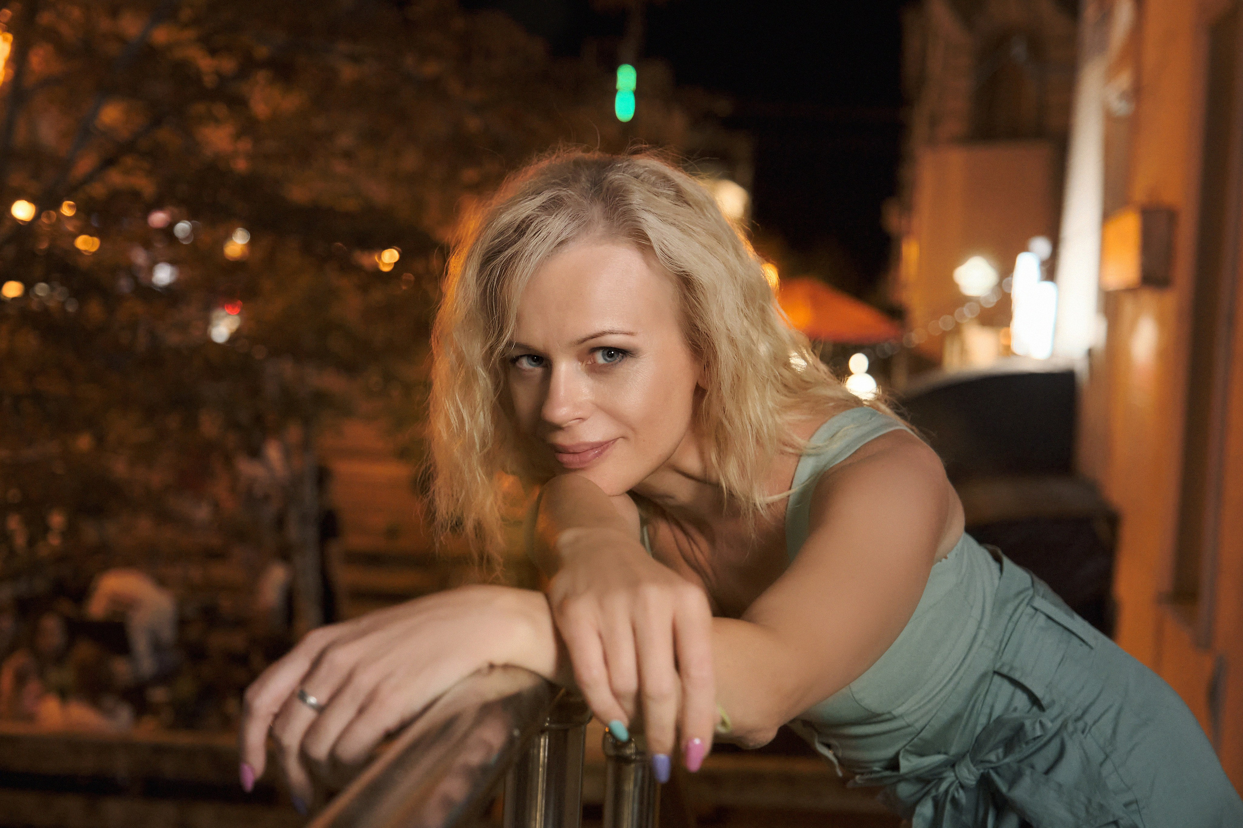 📸 Ночная фотосессия 🌙 Антуражные портреты в ночном городе