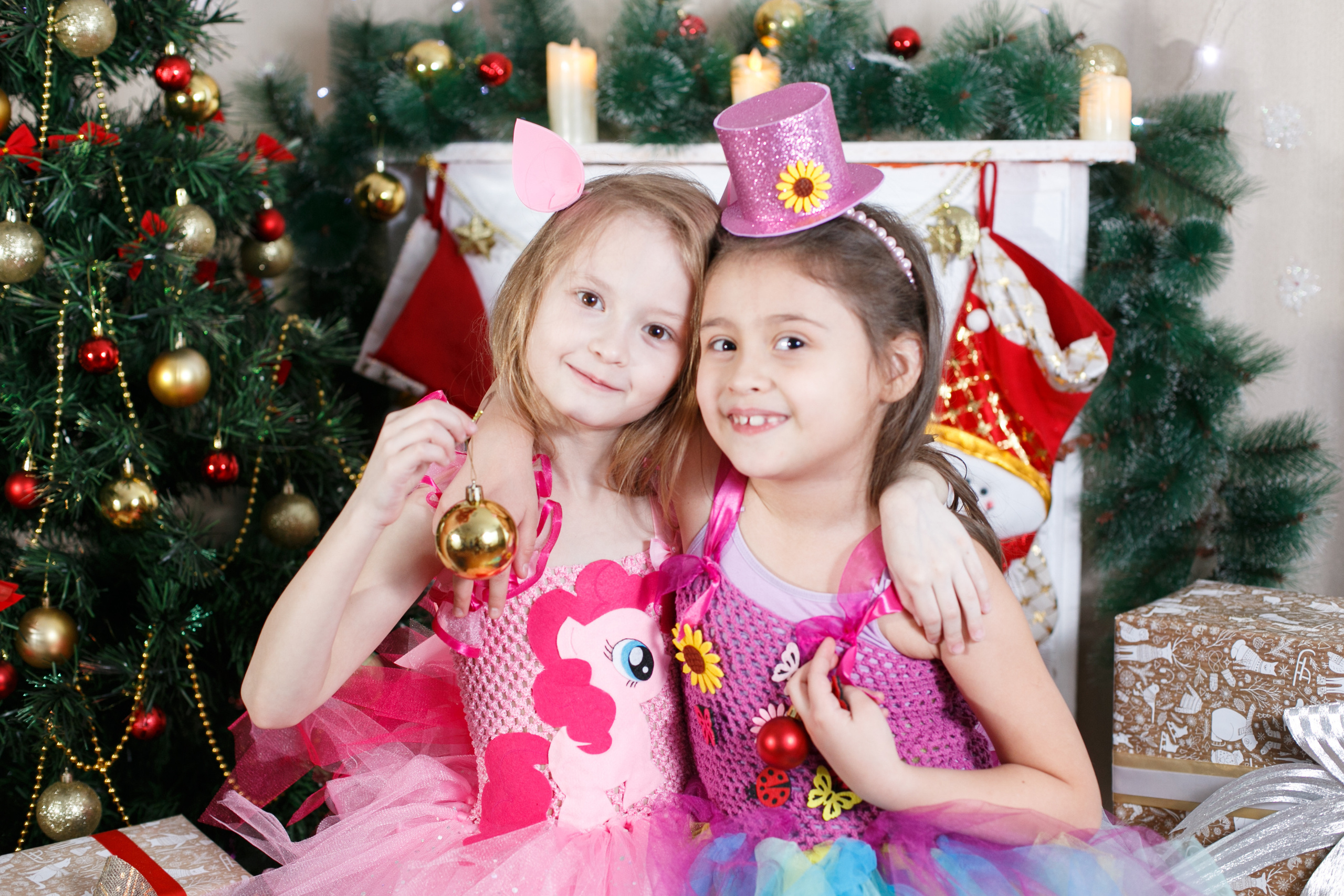 ГРУППЫ, ВИНЬЕТКИ, ПОРТРЕТЫ. Выпускные фотокниги для школ