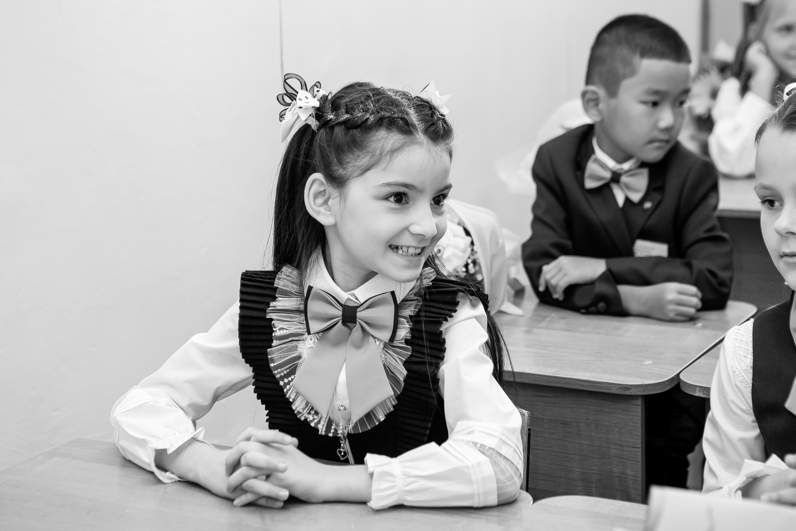 ГРУППЫ, ВИНЬЕТКИ, ПОРТРЕТЫ. Выпускные фотокниги для школ