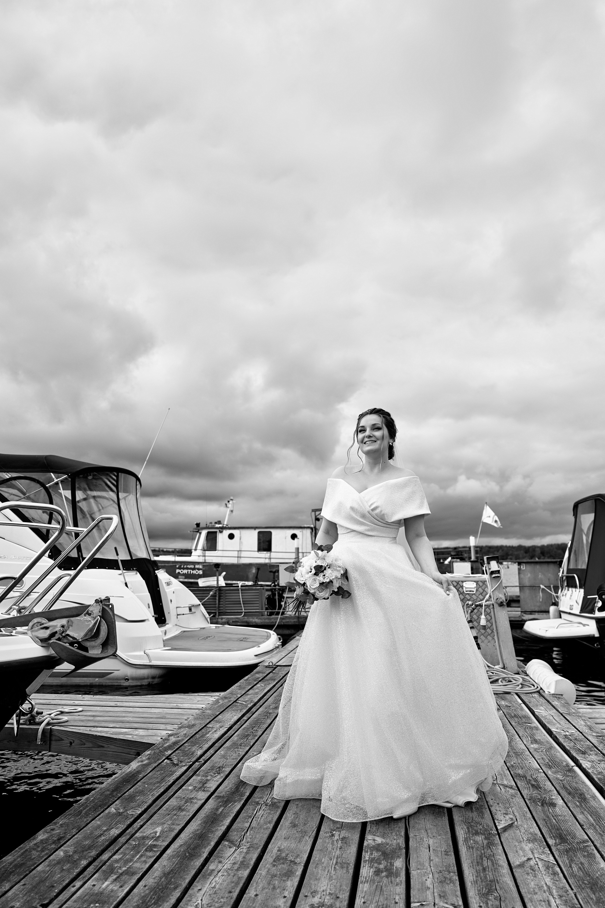 Нежная свадьба Антона и Софьи в яхт-клубе «Портофино». Фотограф Меняйло Евгений. Свадьба. Портрет. Репортаж. Семья. Контент