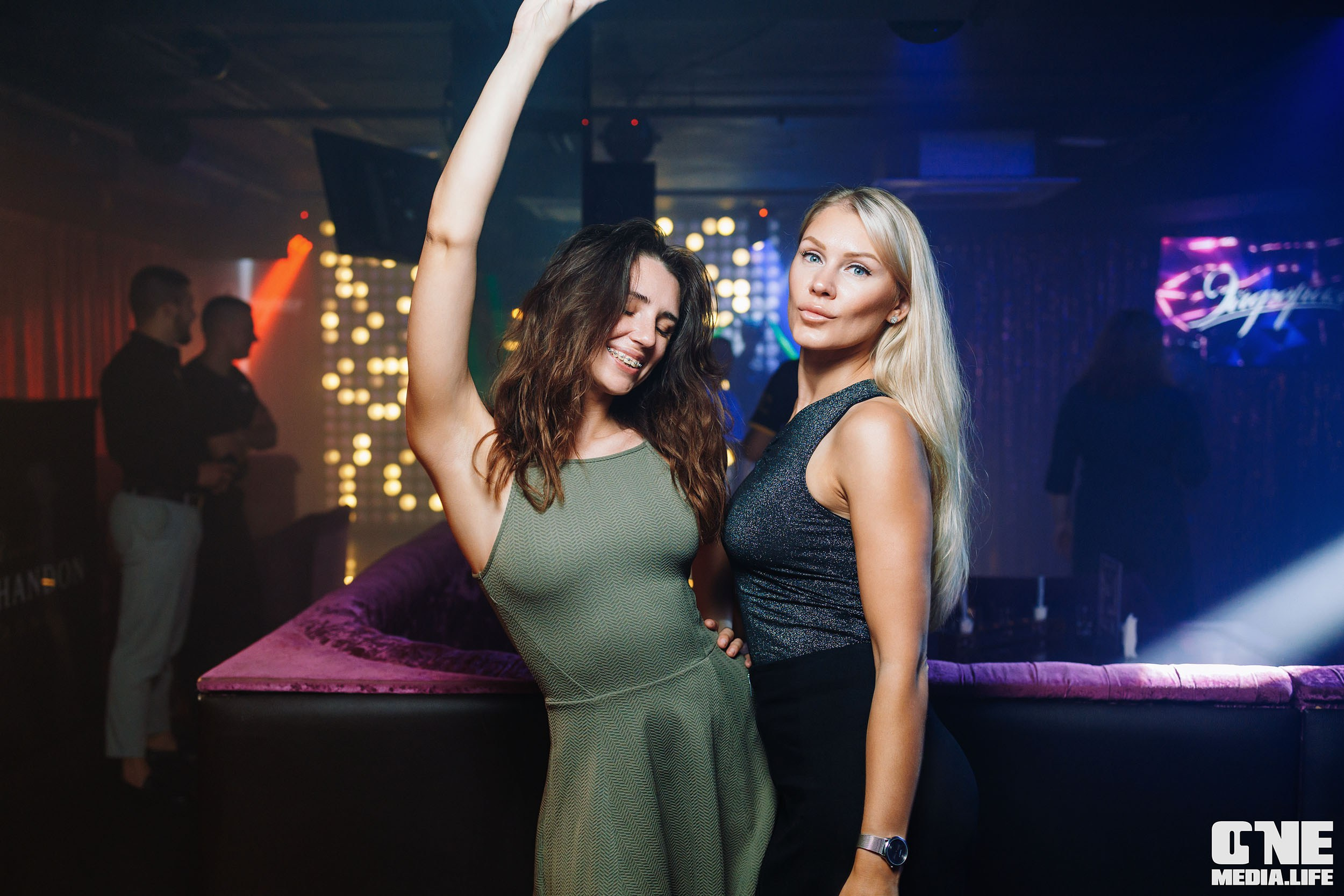 Фоторепортаж из караоке-клуба Эйфория. One Media Life: фоторепортажи, фотоотчеты с мероприятий и заведений