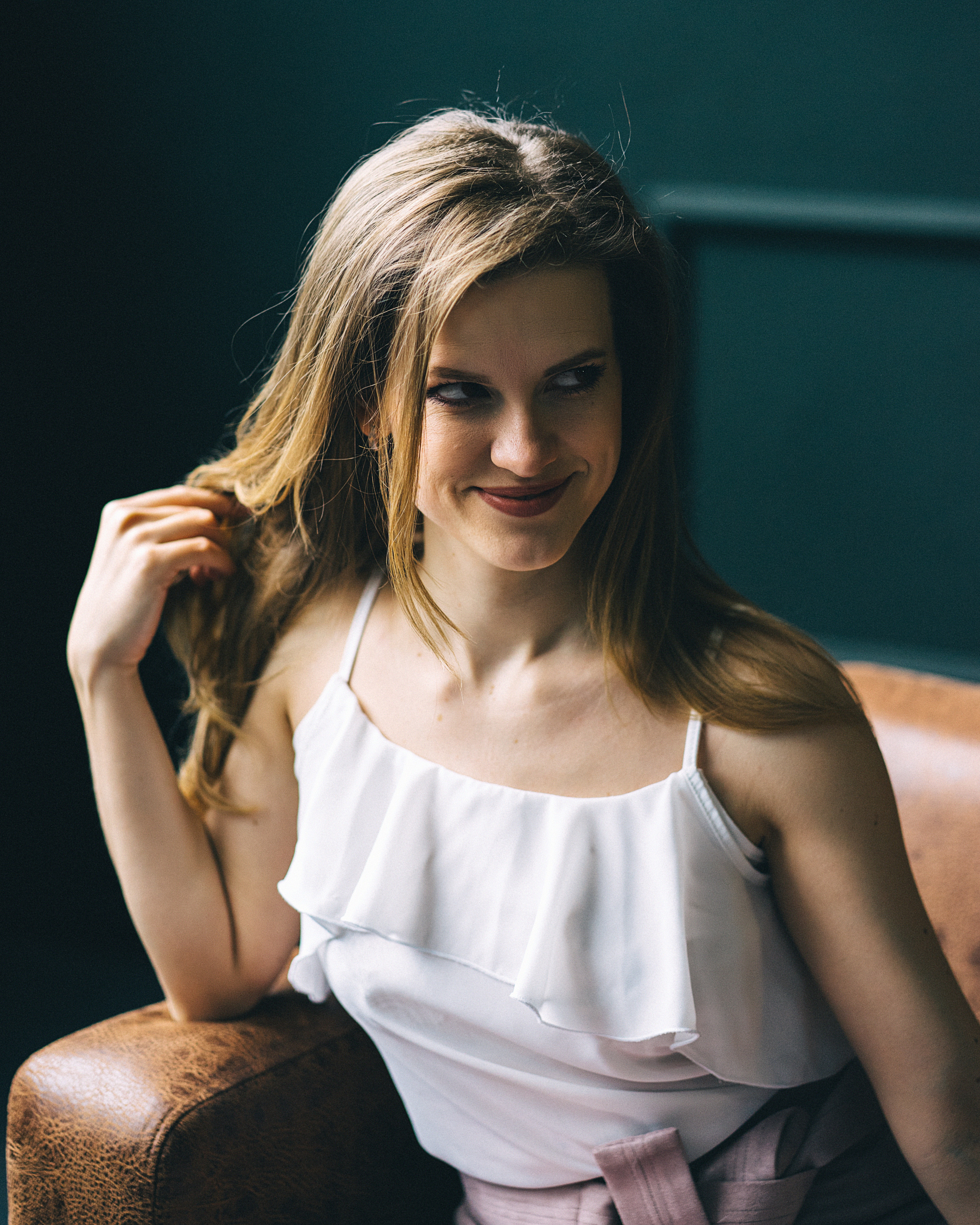 Фотосессия Анастасии в студии. Профессиональный фотограф Геленджик, Новоросийск Виктория Цейс