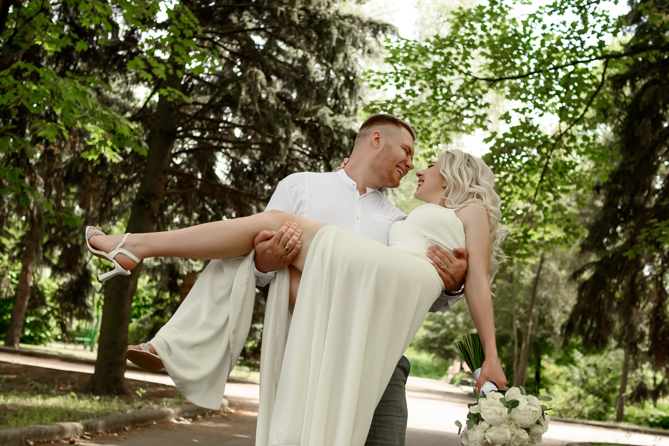 Снежана и Олег. Юлия Басня семейный и свадебный фотограф в Донецке