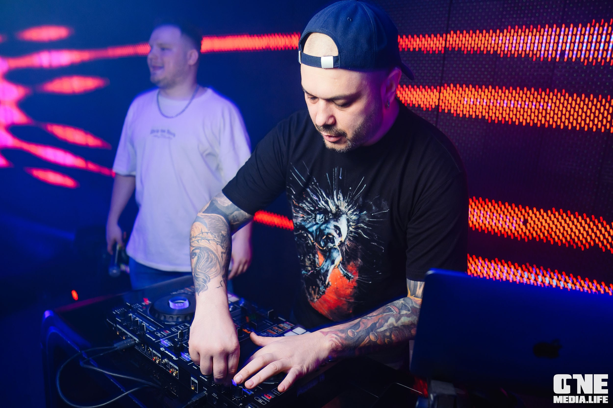 Фотоотчет с 8 марта в Планете. One Media Life: фоторепортажи, фотоотчеты с мероприятий и заведений