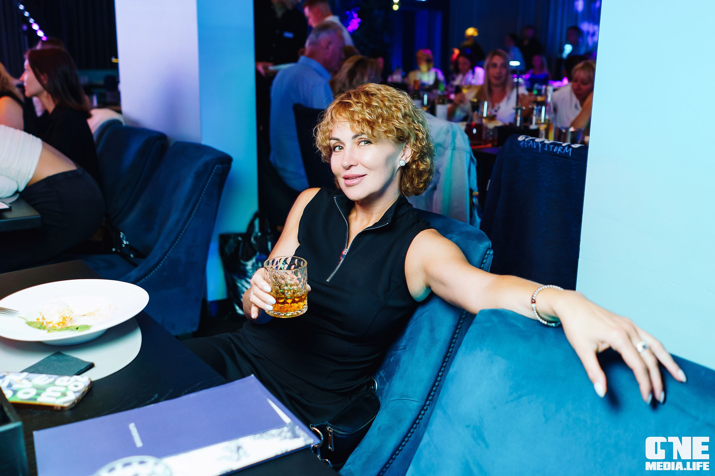 Фоторепортаж с вечеринки в ресторане Океан. One Media Life: фоторепортажи, фотоотчеты с мероприятий и заведений