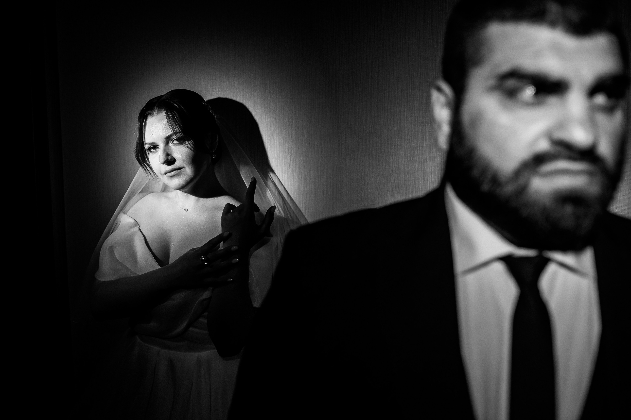 Свадебные сборы в Radisson Blu Olimpiyskiy. Свадебный фотограф Москва — Сергей и Татьяна