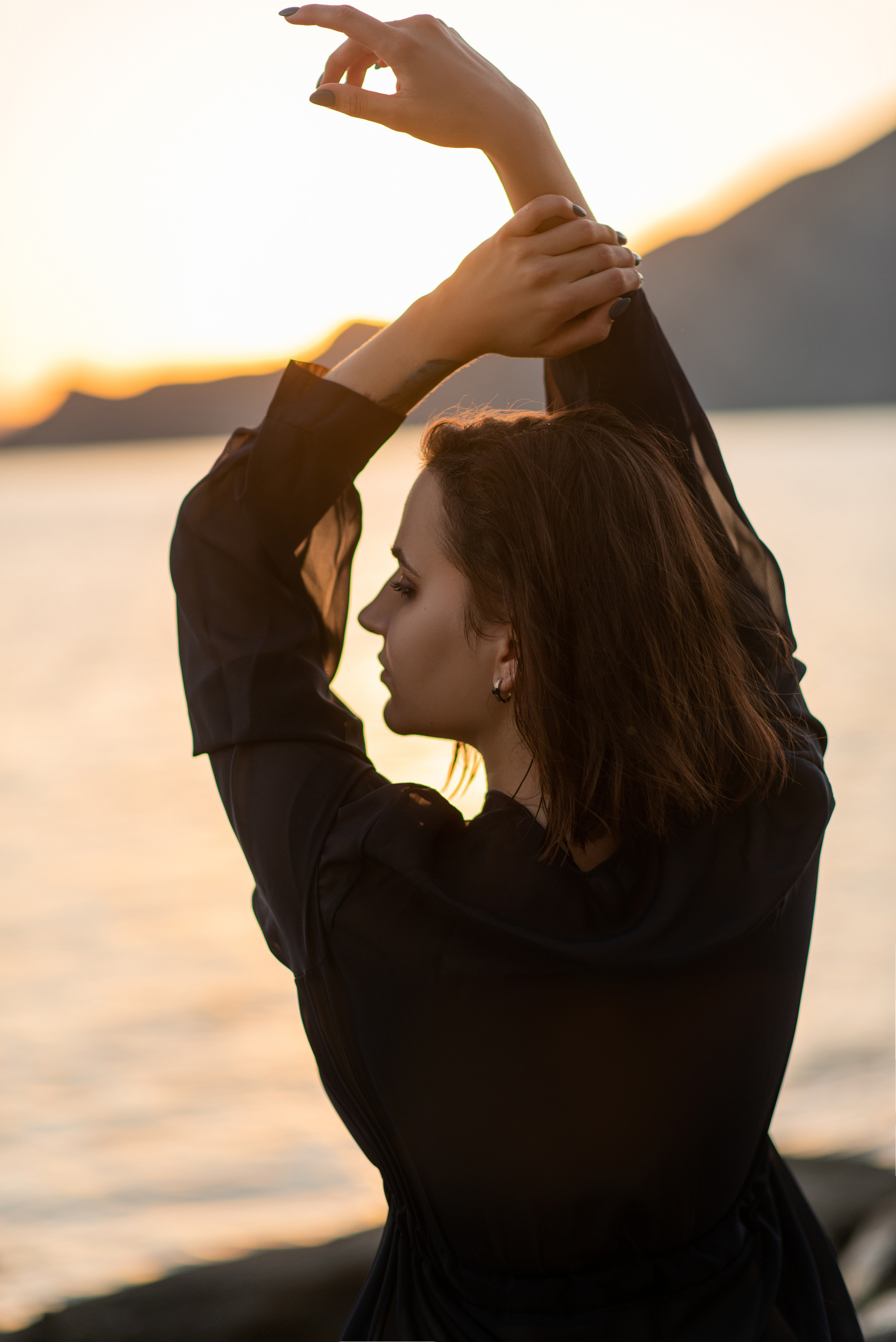 Анастасия на закате. Семейный и свадебный фотограф в Феодосии и Коктебеле