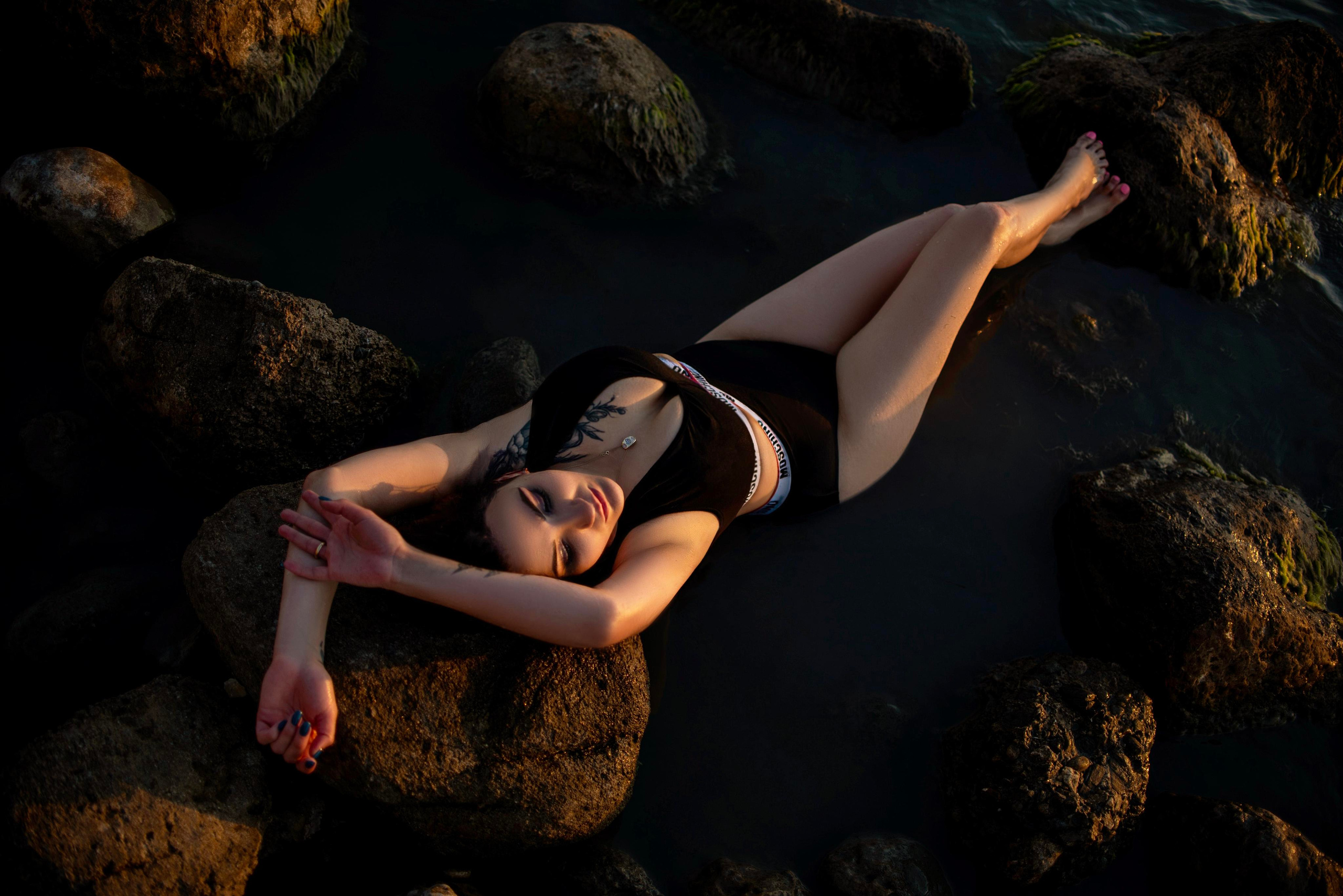 Анастасия на закате. Семейный и свадебный фотограф в Феодосии и Коктебеле