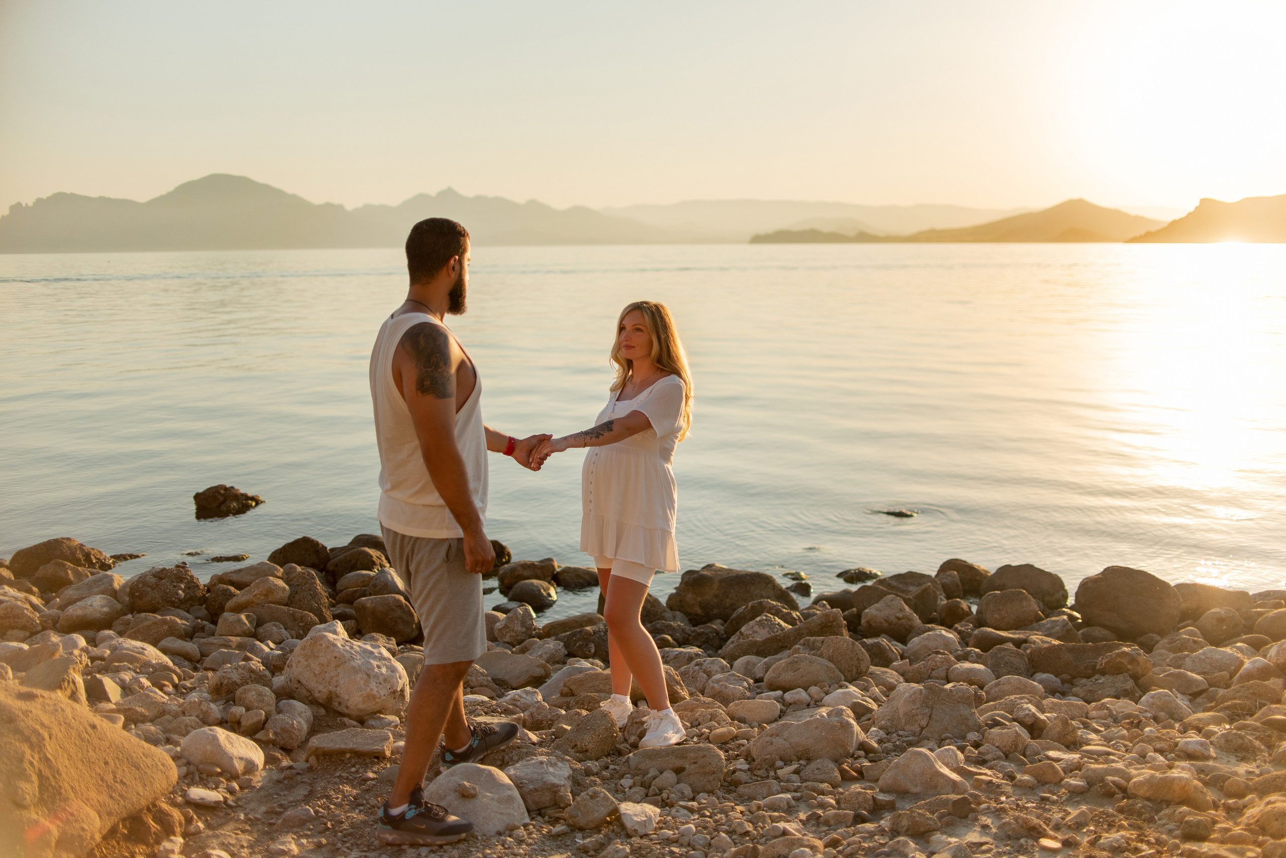 Регина и Джемал в ожидании малыша. Семейный и свадебный фотограф в Феодосии и Коктебеле