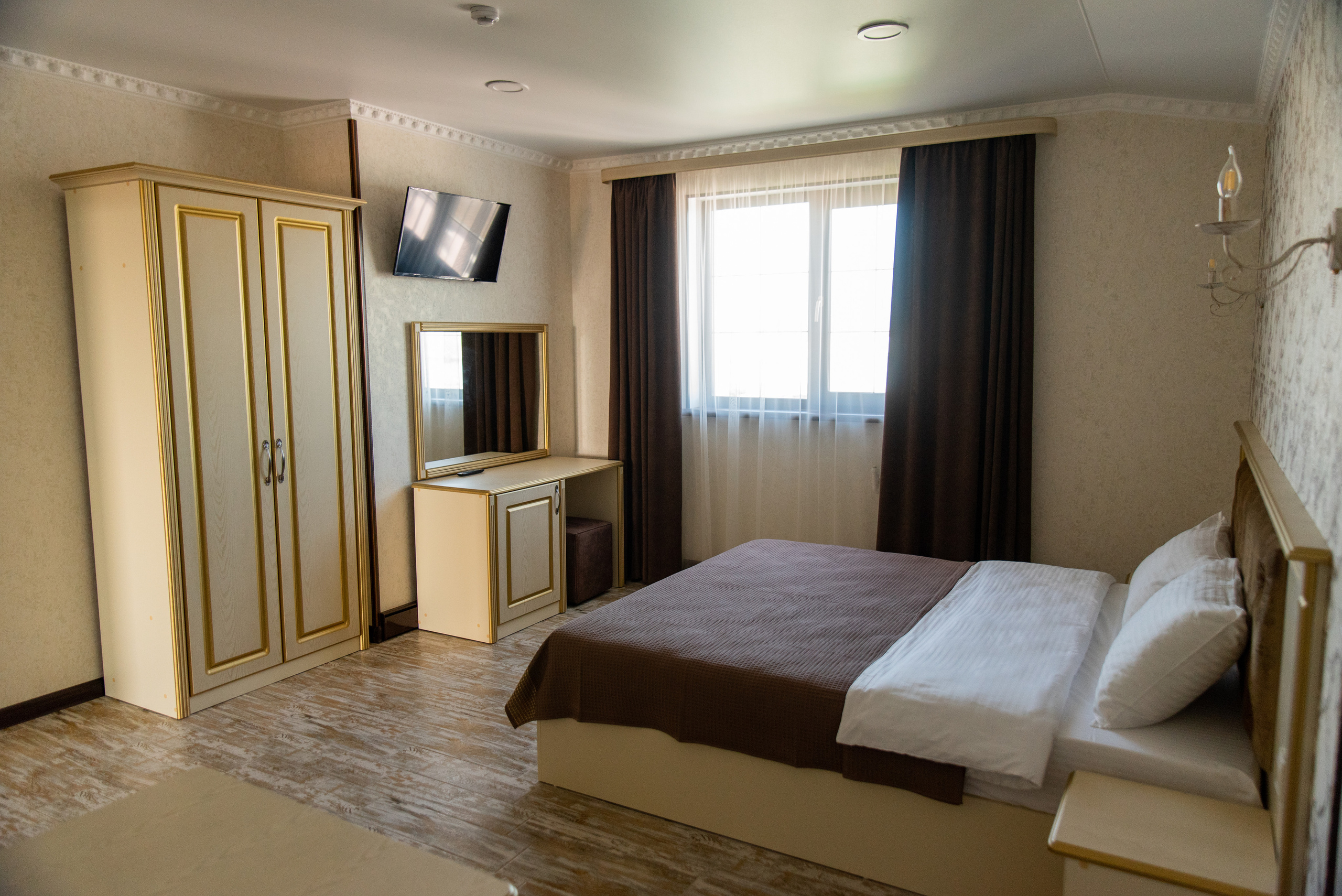 Интерьерная фотосессия для отеля. Семейный и свадебный фотограф в Феодосии и Коктебеле