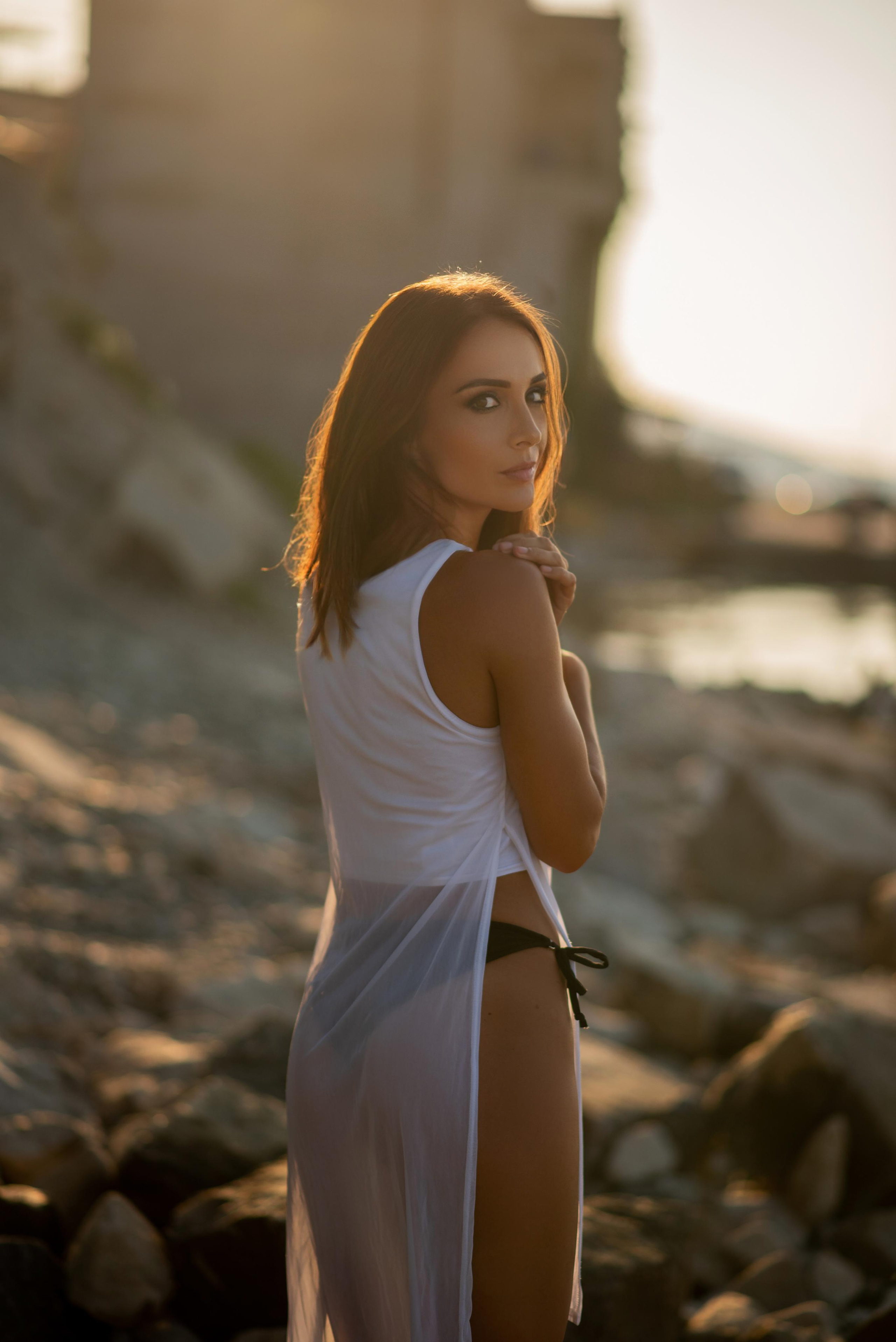 Оля… взгляд как у тигрицы. Семейный и свадебный фотограф в Феодосии и Коктебеле