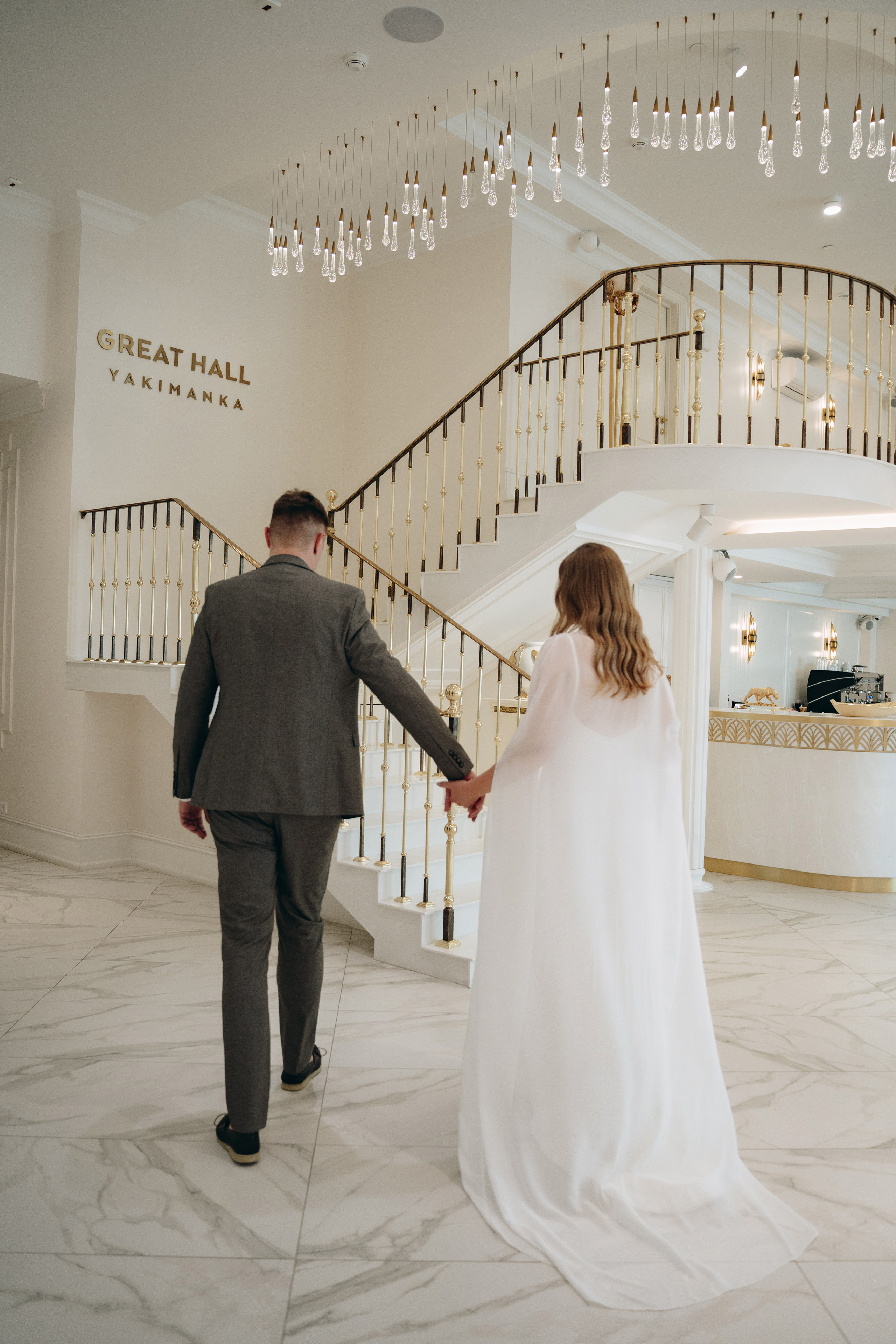 Свадебная фотосессия в Crown Plaza