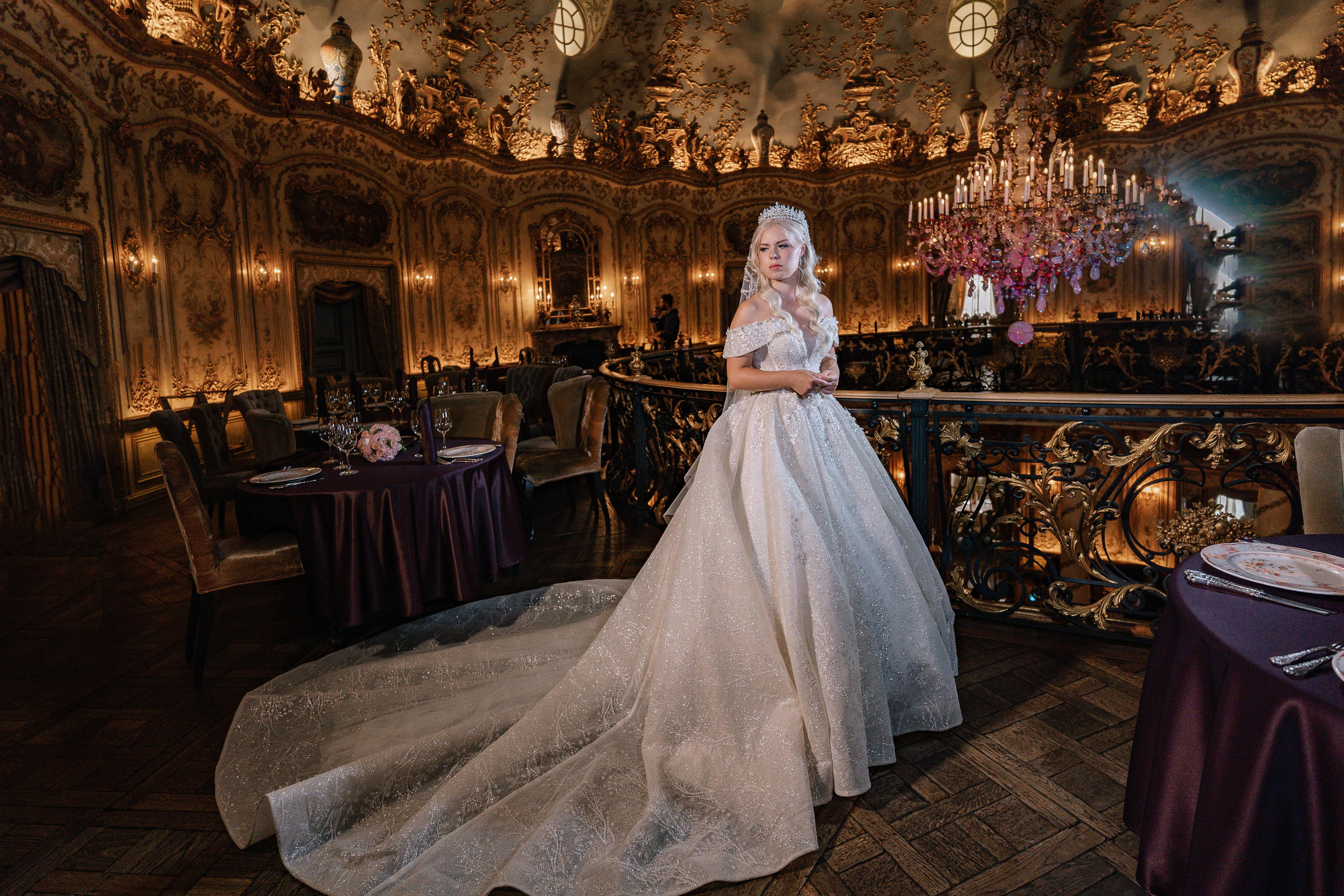 Свадьба в ресторане Турандот в Москве. Свадебный фотограф в Турандот. Выездная церемония в ресторане Турандот