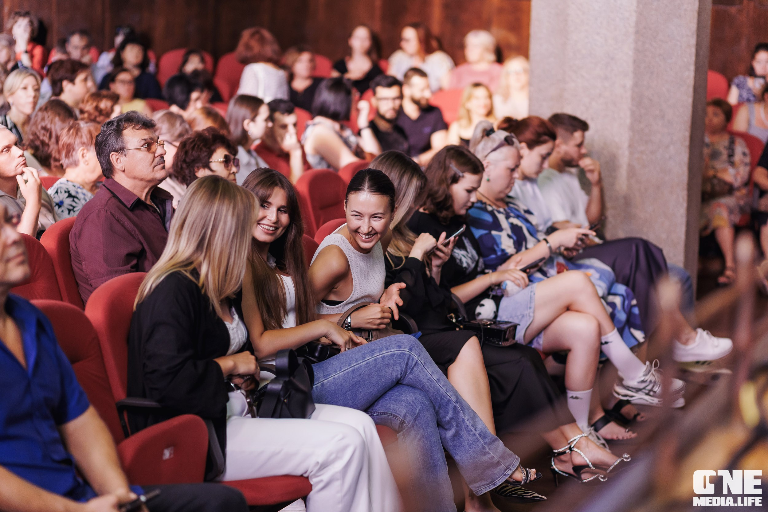 Фоторепортаж из Калининградской филармонии. One Media Life: фоторепортажи, фотоотчеты с мероприятий и заведений