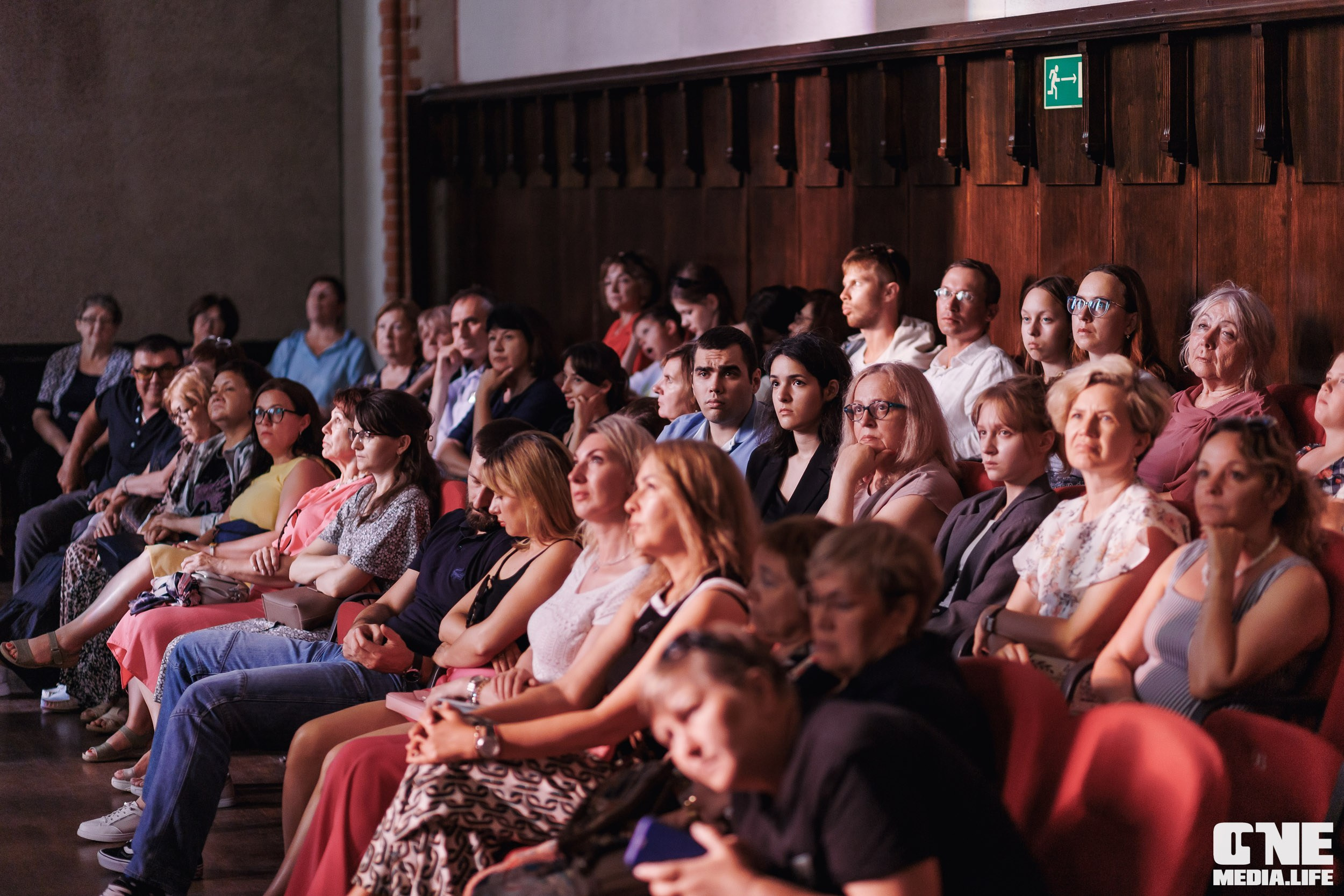 Фоторепортаж из Калининградской филармонии. One Media Life: фоторепортажи, фотоотчеты с мероприятий и заведений