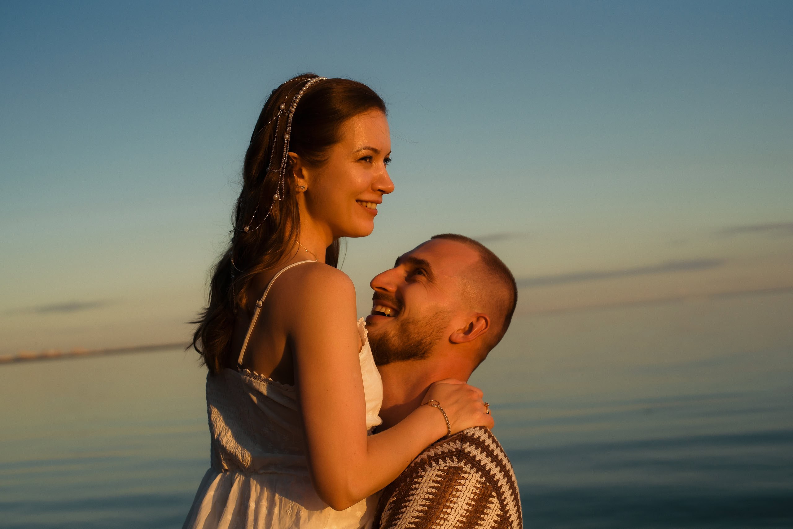 Свадебная фотосессия в Репино — Антон и Юля | Repino Park Hotel и Финский залив