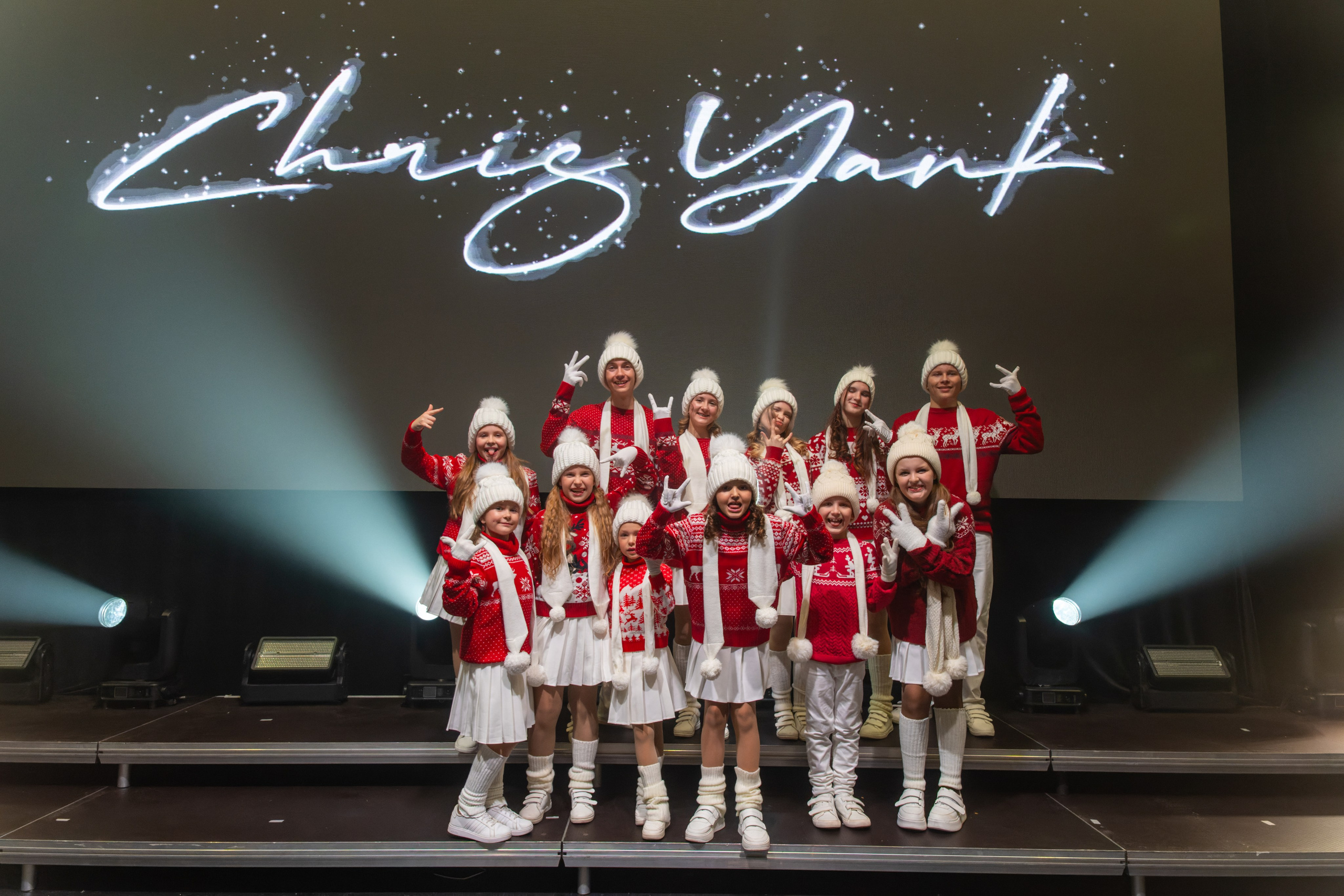 Фотосъёмка на гала-концерт, конкурсы, выступления, отчётные концерты и эвент-мероприятия. «Студия DRONAVT`s» — видеосъёмка и фотография г. Москва