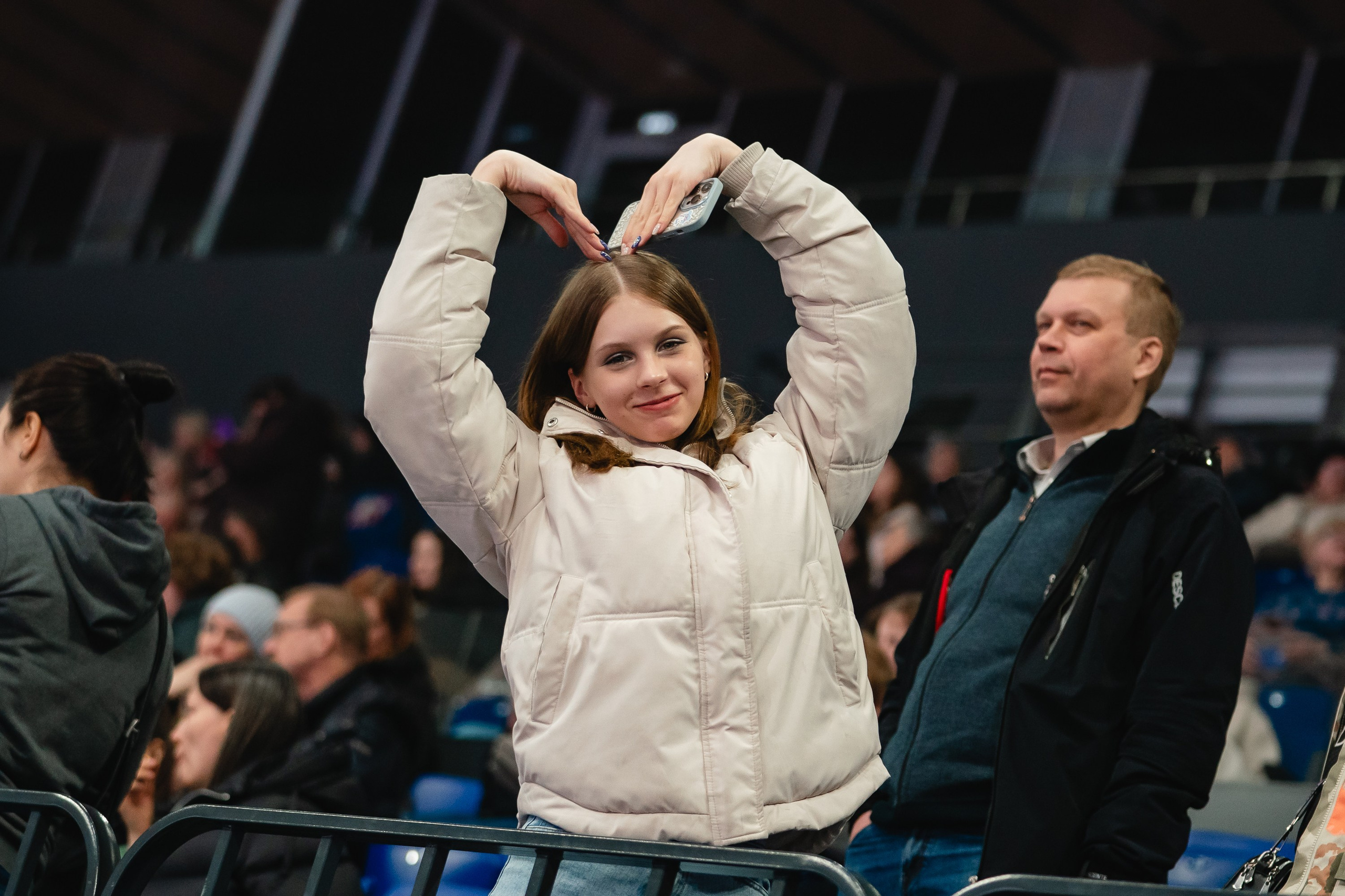 Шоу «Чемпионы на льду» в Новосибирске. Воробьева Ксения — Спортивный и танцевальный фотограф Новосибирск