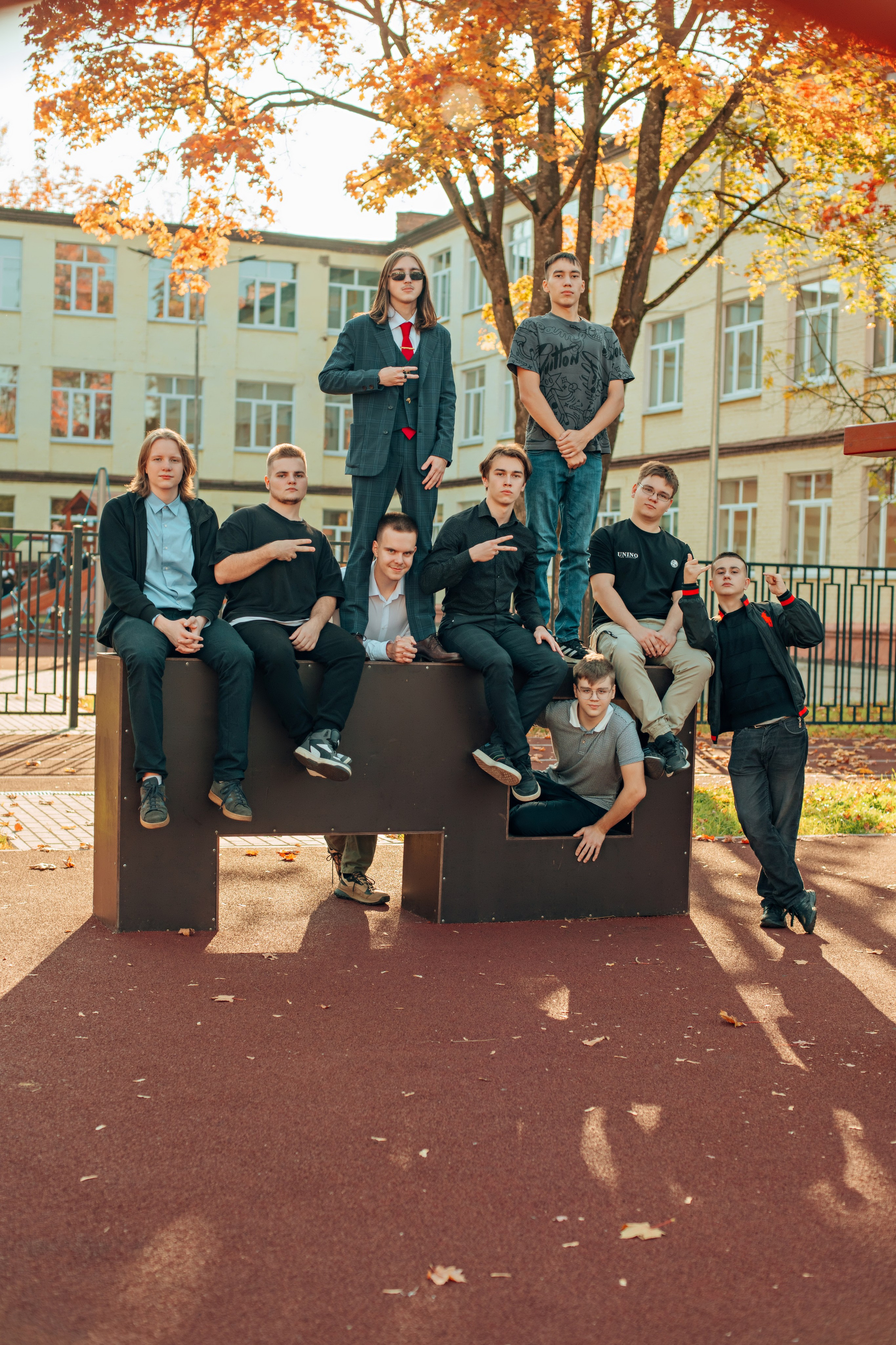 Выпускные альбомы. Фотограф Алла Елисеева