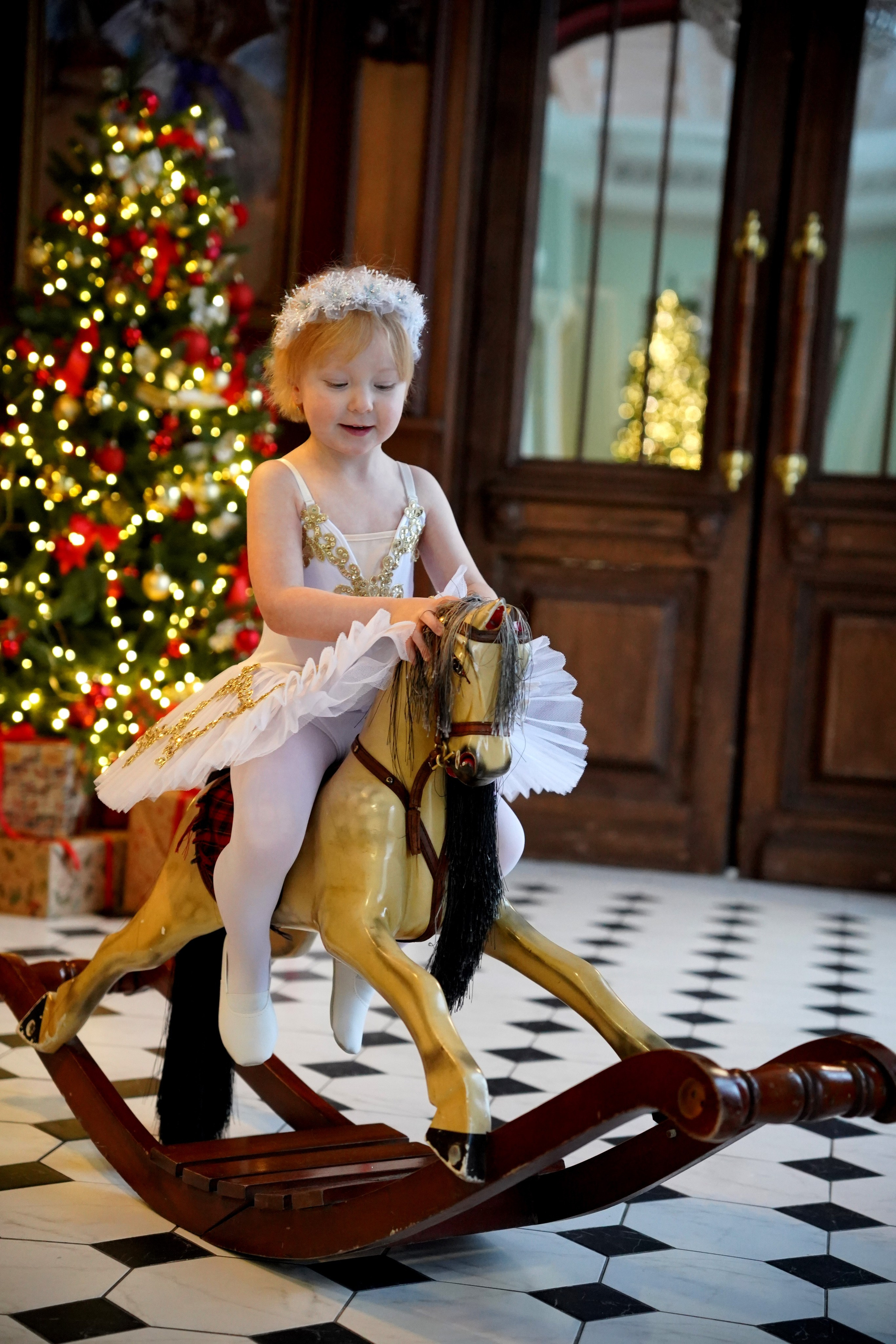 Фотосессия для маленькой Кристины. Студийный и портретный фотограф в САНКТ-ПЕТЕРБУРГЕИрина Махаон