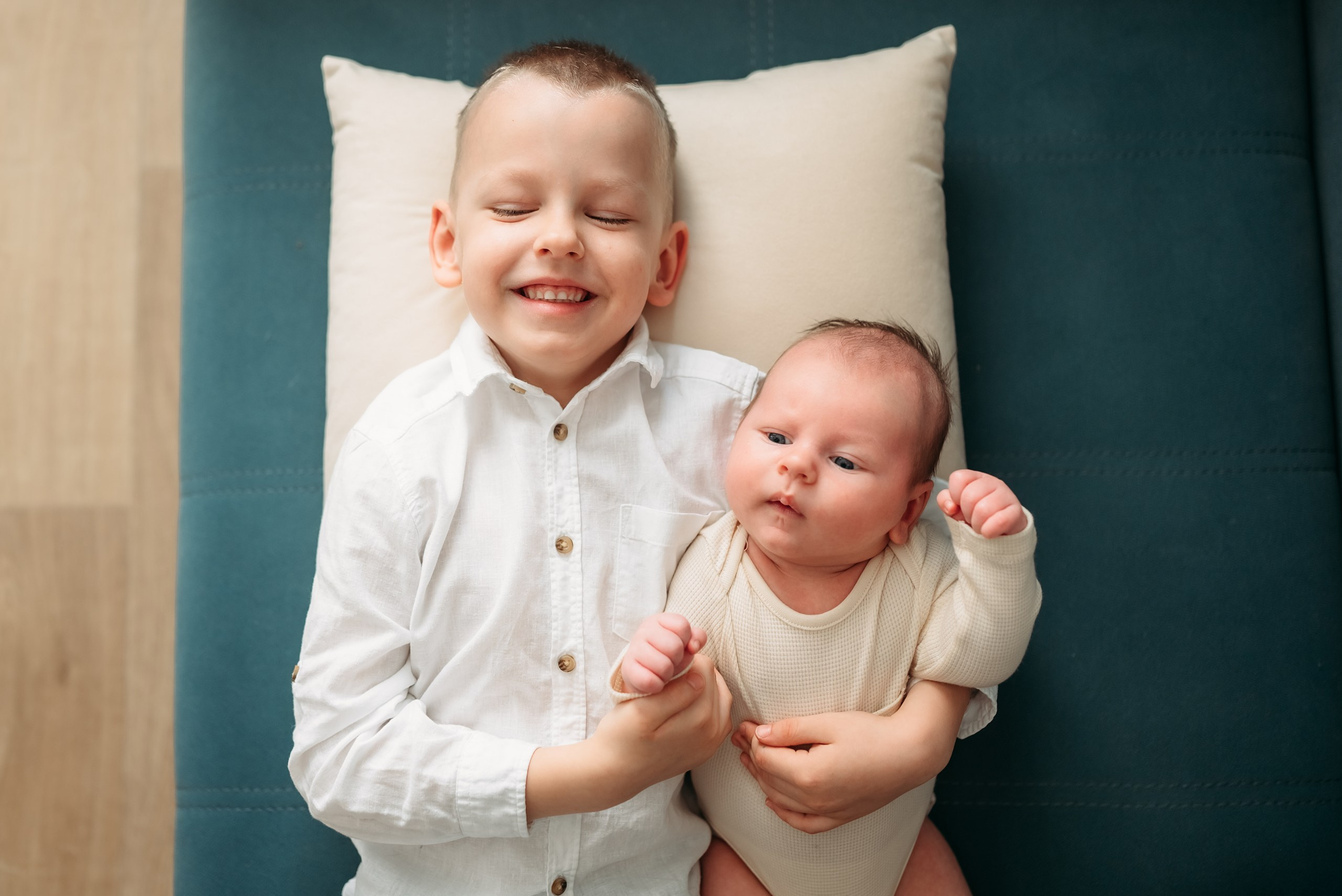 Фотосессия новорожденных Natural Simple. Семейный фотограф и фотограф новорожденных г. Солигорск Галина Демчук