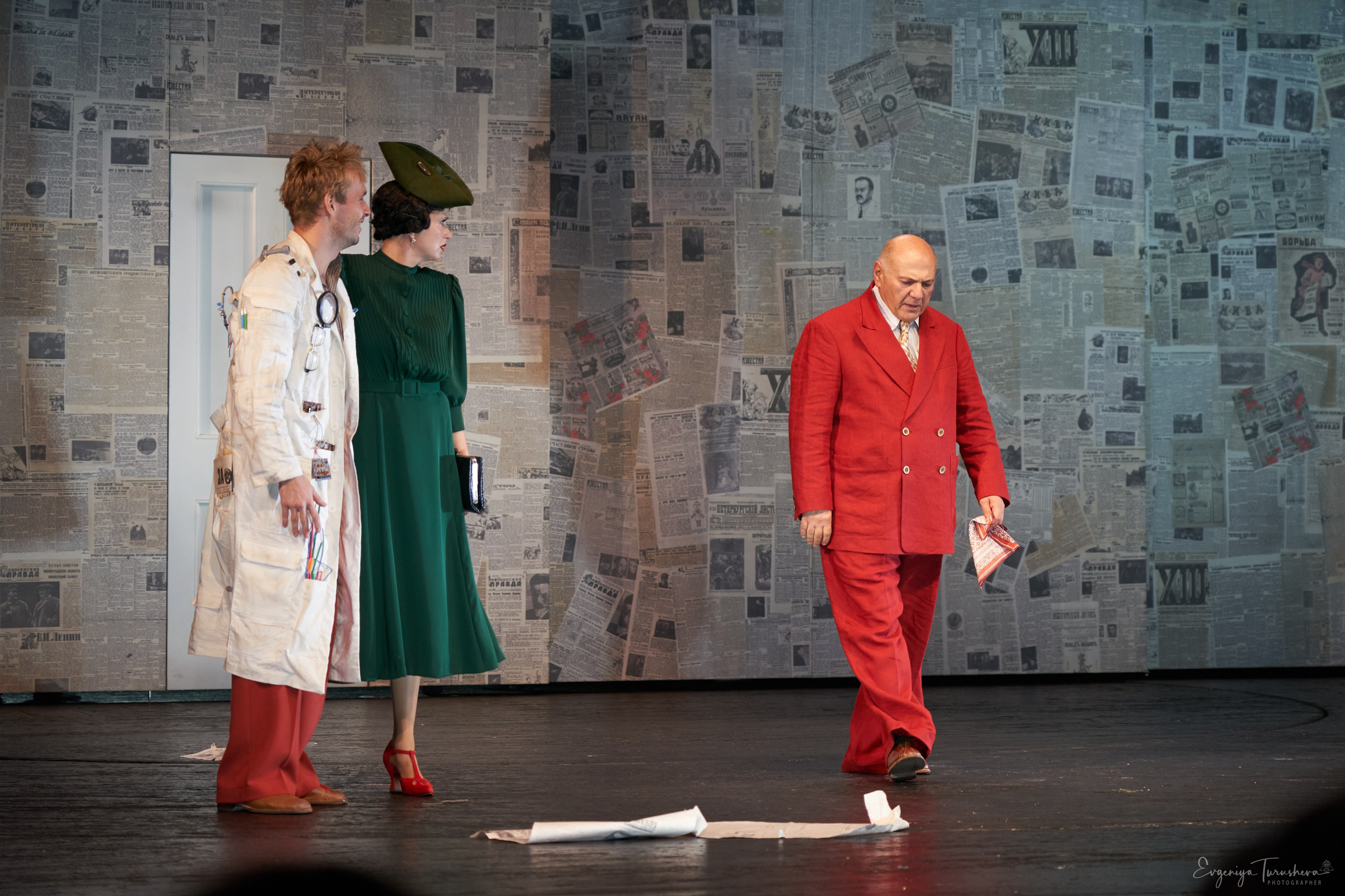 «Иван Васильевич» — премьера, открывшая сотый сезон Театра Сатиры. Фотограф Евгения Турушева