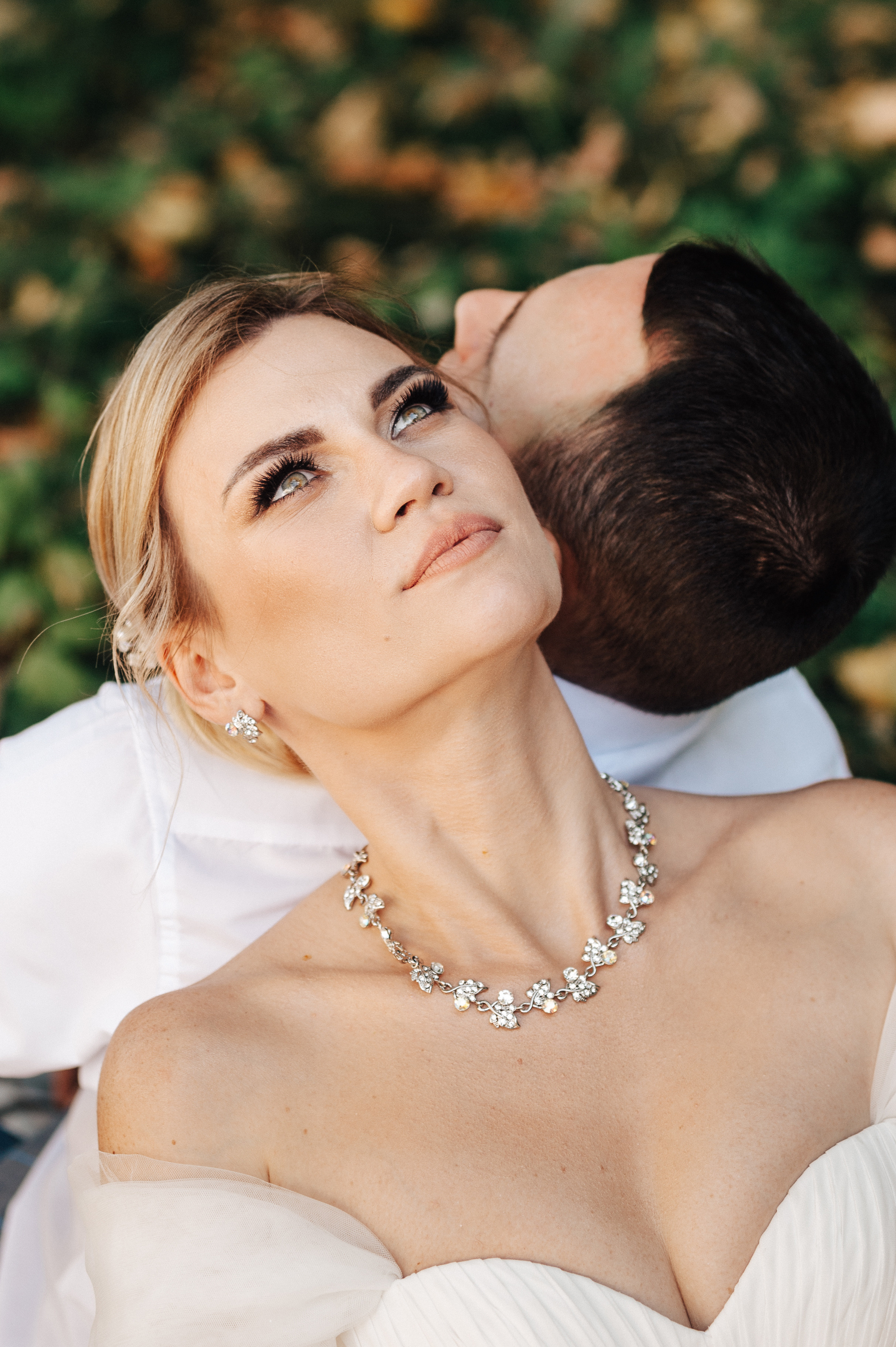 Летняя свадебная фотосессия Анастасии и Павла в Царицино. Семейный фотограф в Москве Елена Снегирева