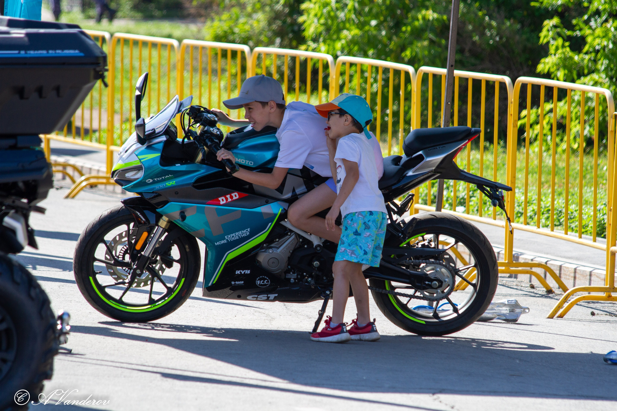 День России 12.06.2023. Фотограф Омск | Александр Вандеров