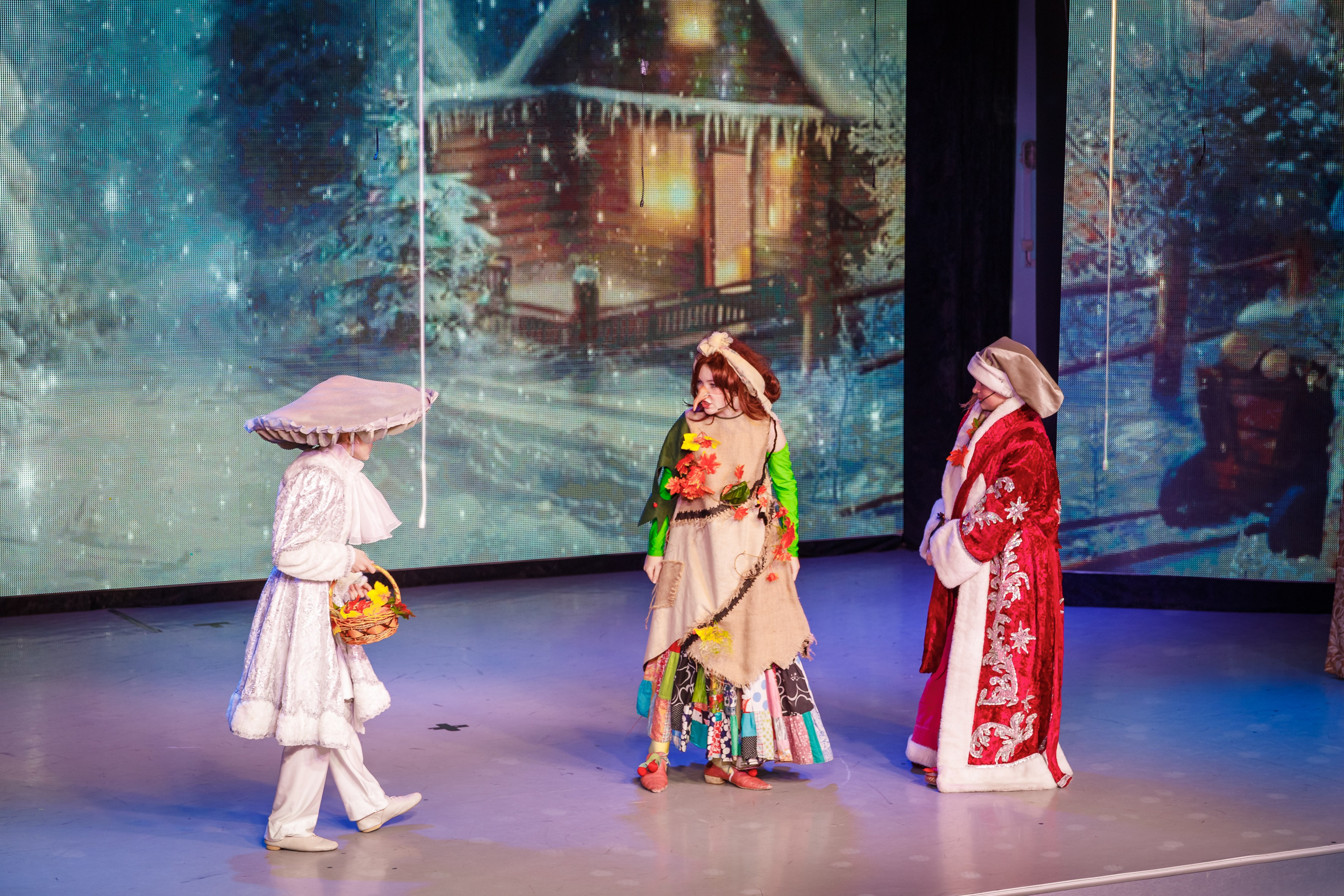 Новый год МЭЦ артстудия Успех. Марина Ушакова. Фотограф. Выпускные альбомы. г. Краснодар