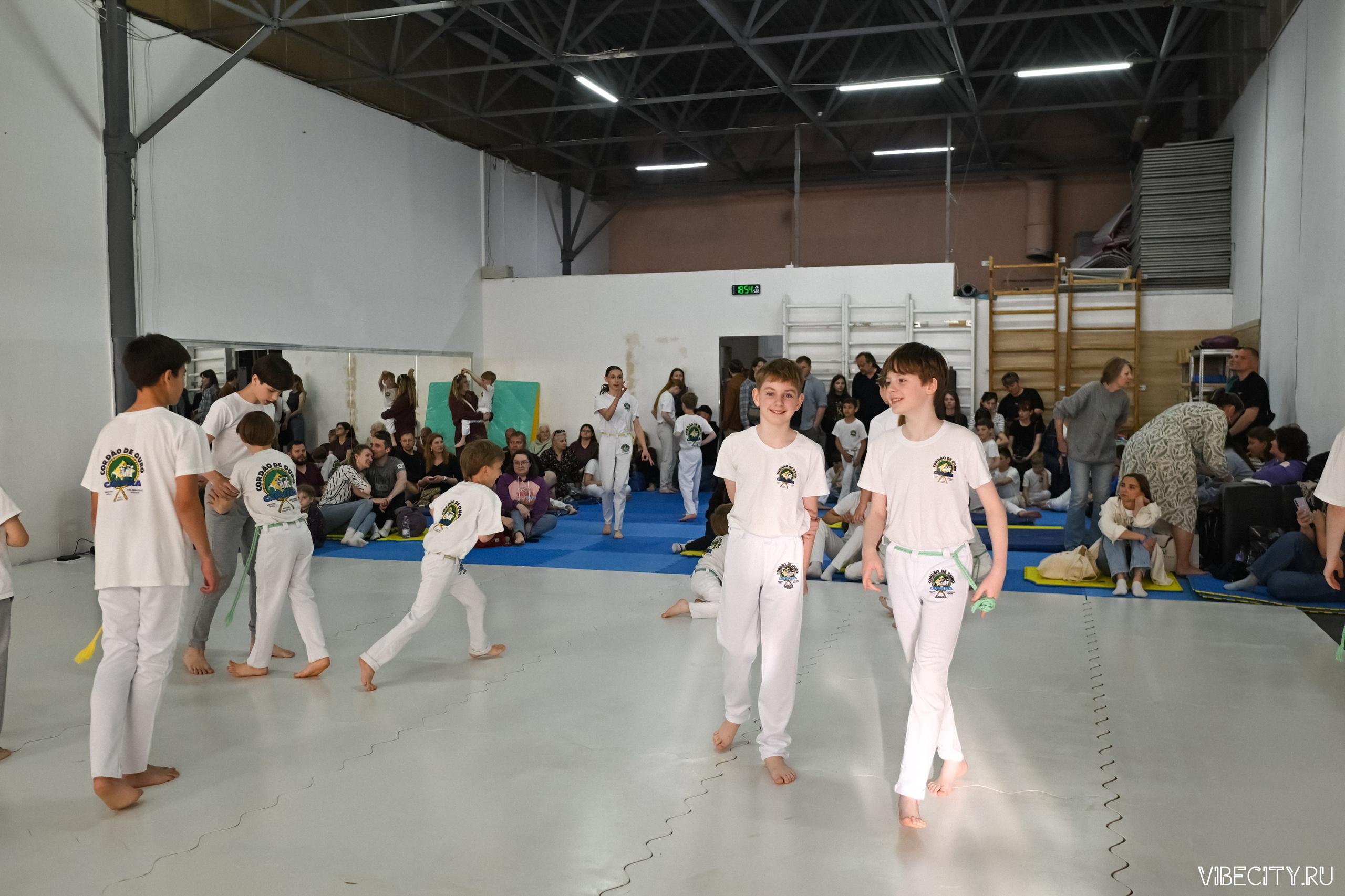 Capoeira: 4-е batizado e Troca de cordao. VIBECITY.RU Вайб Сити Ру Фоторепортажи Фотоотчеты Калининград