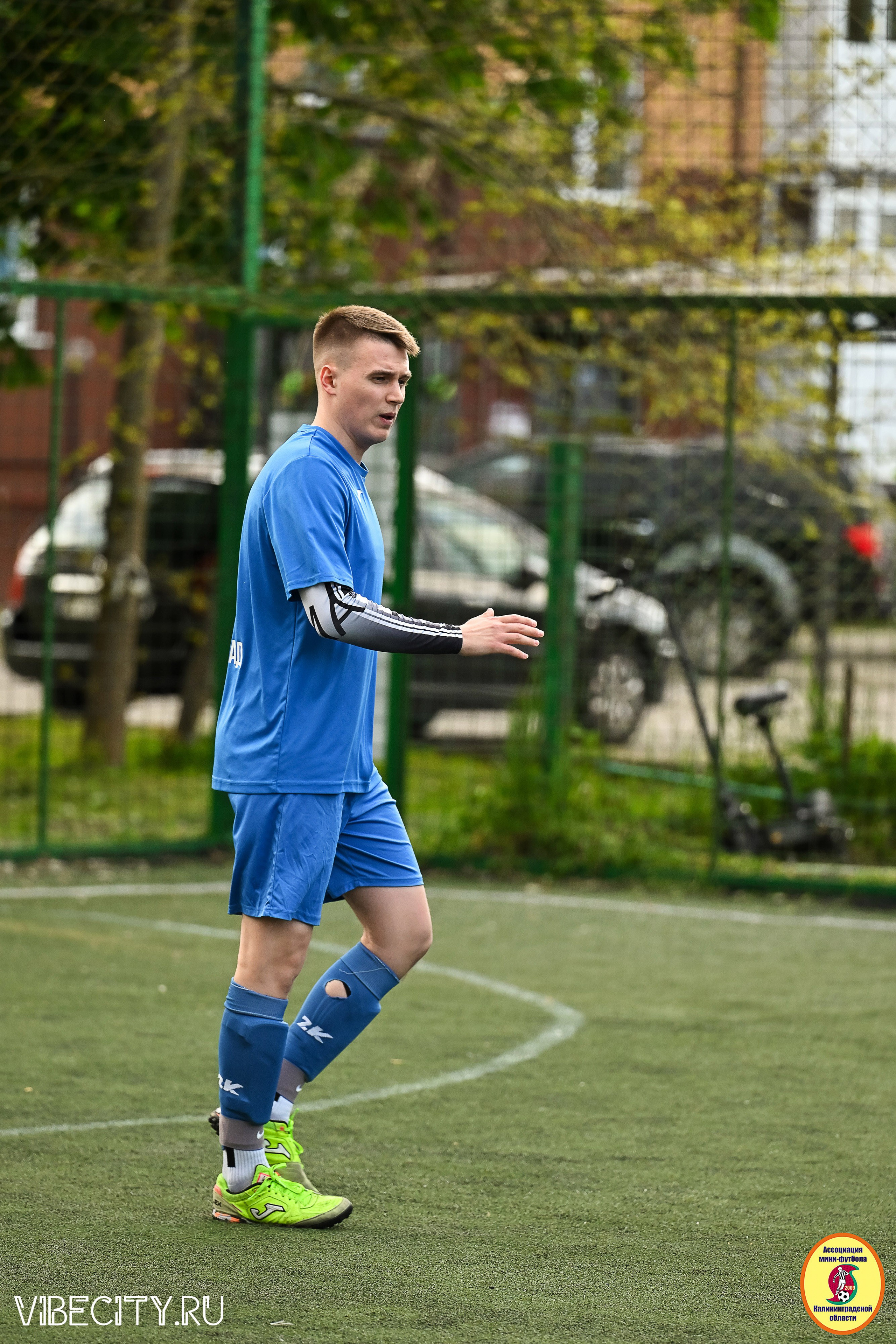 ИГРЫ МИНИ-ФУТБОЛЬНОЙ ЛИГИ. VIBECITY.RU Вайб Сити Ру Фоторепортажи Фотоотчеты Калининград