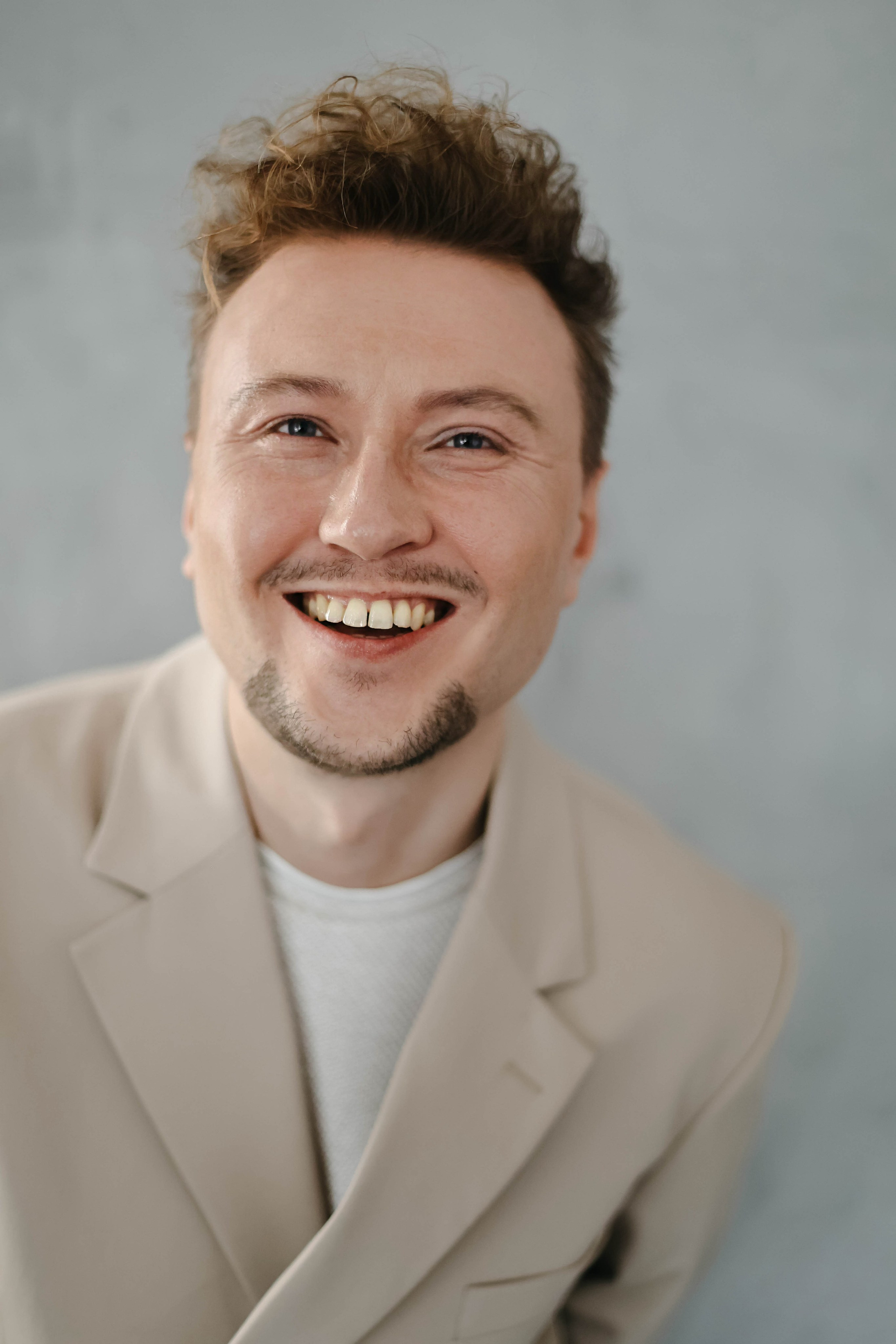 Ведущий на свадьбу и корпоратив Москва и Московская область Андрей Рулевой