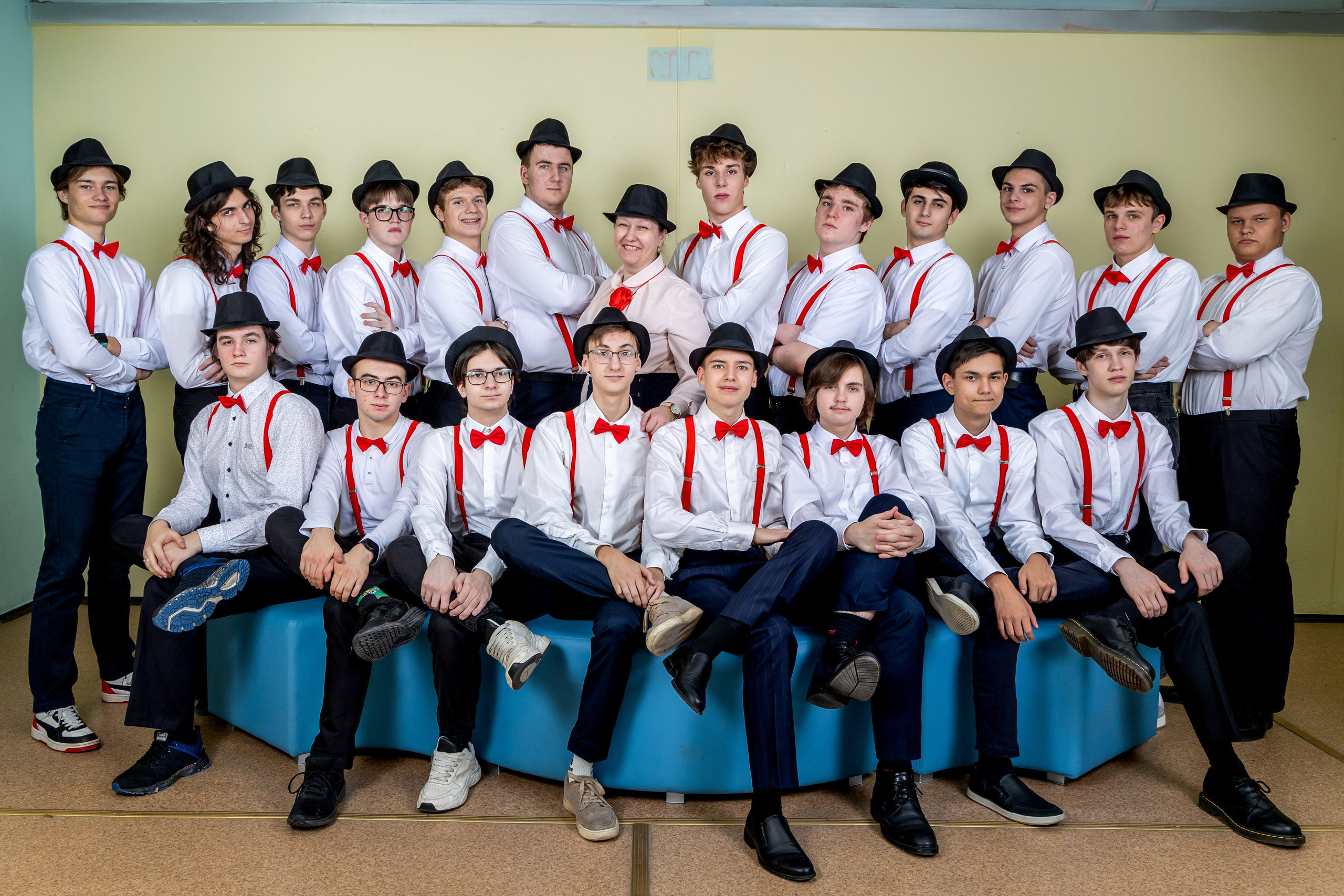 СТАРШАЯ ШКОЛА. Выпускные альбомы Москва Московская область Ирина Чугайнова