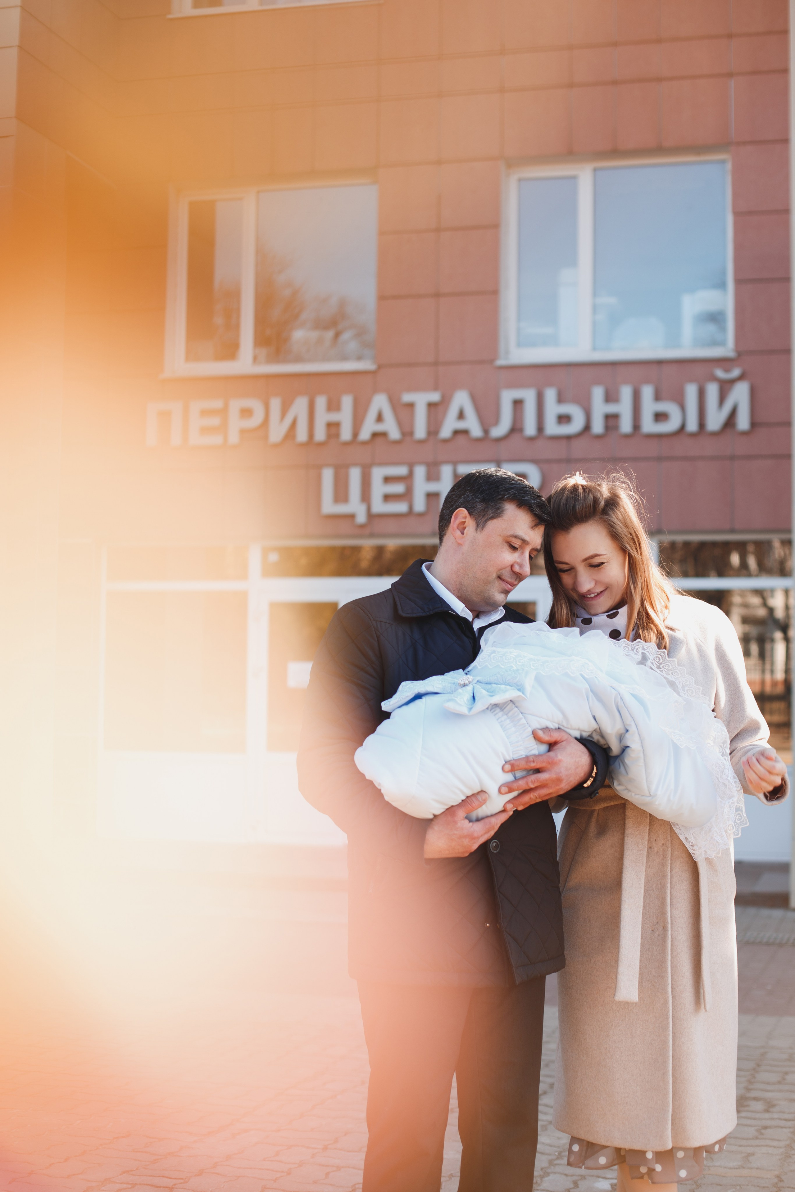 Фотограф на выписку из роддома в Белгороде. Свадебный и контент фотограф в Белгороде Ярослав Гаврилейченко