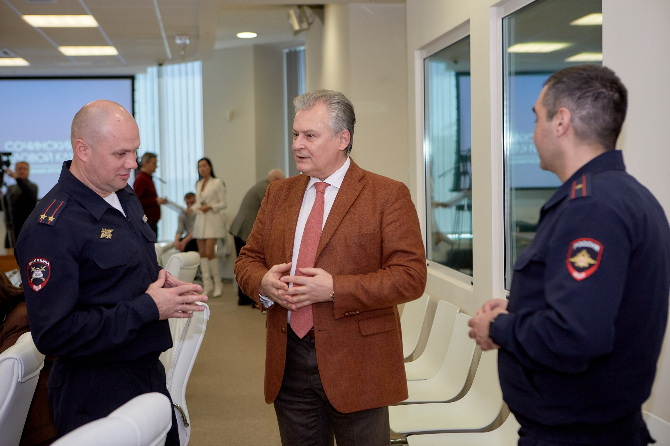 Репортажный фотограф для фотосъемки форумов конференций корпоративных мероприятий в Сочи. Фотограф Юрий Никитюк — Сочи |Адлер|Красная Поляна