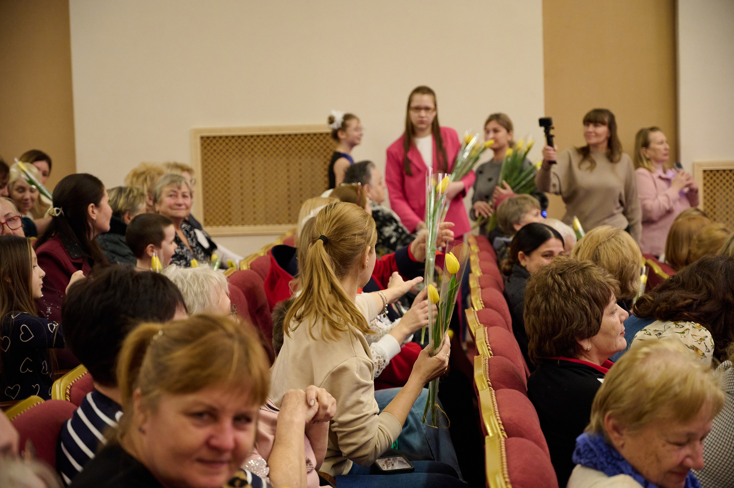 8 марта в Кабардинке. Жизнь курорта Кабардинка в фотографиях