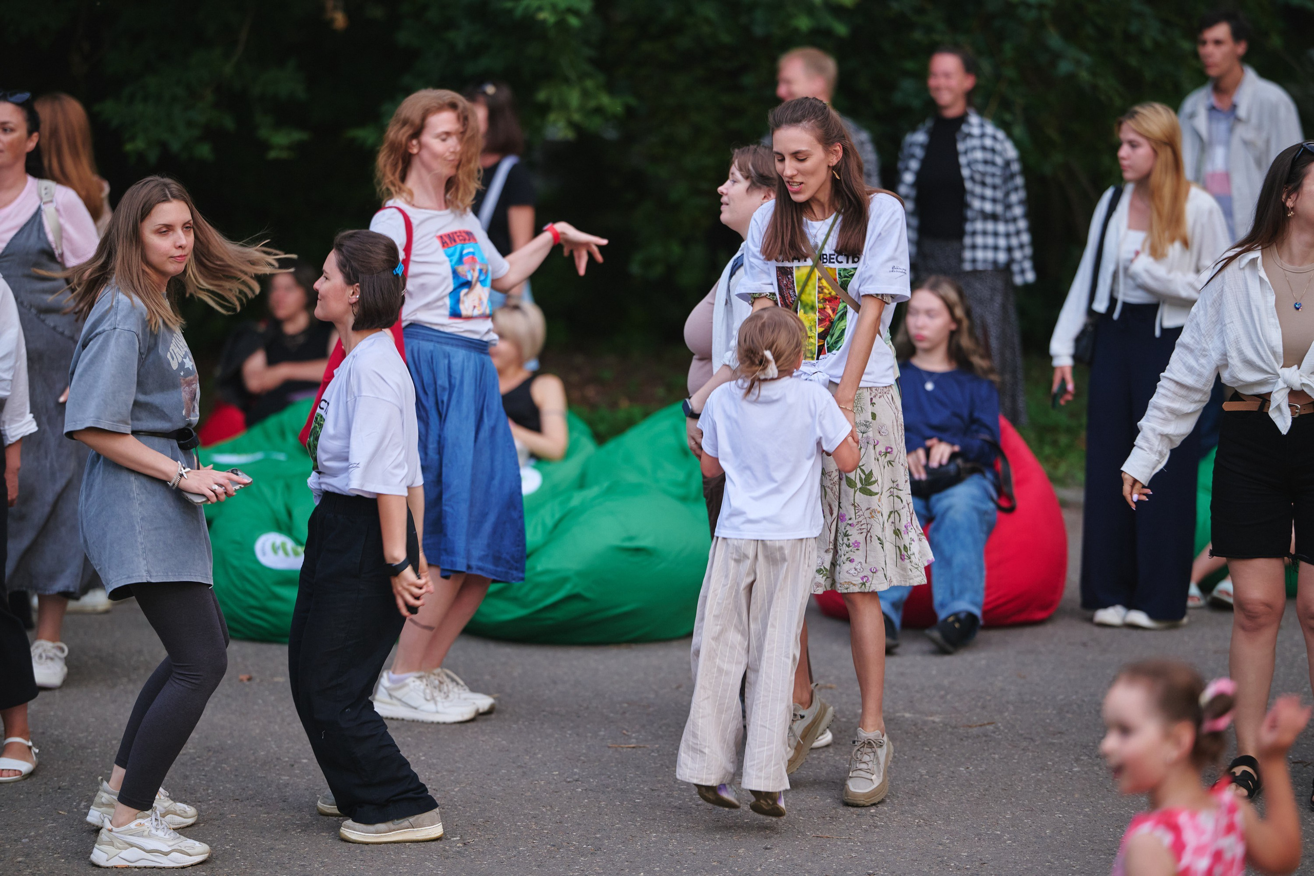Ива фест 2025. Фотограф в Иваново: Каталожная съемка одежды и постельного белья, Wildberries