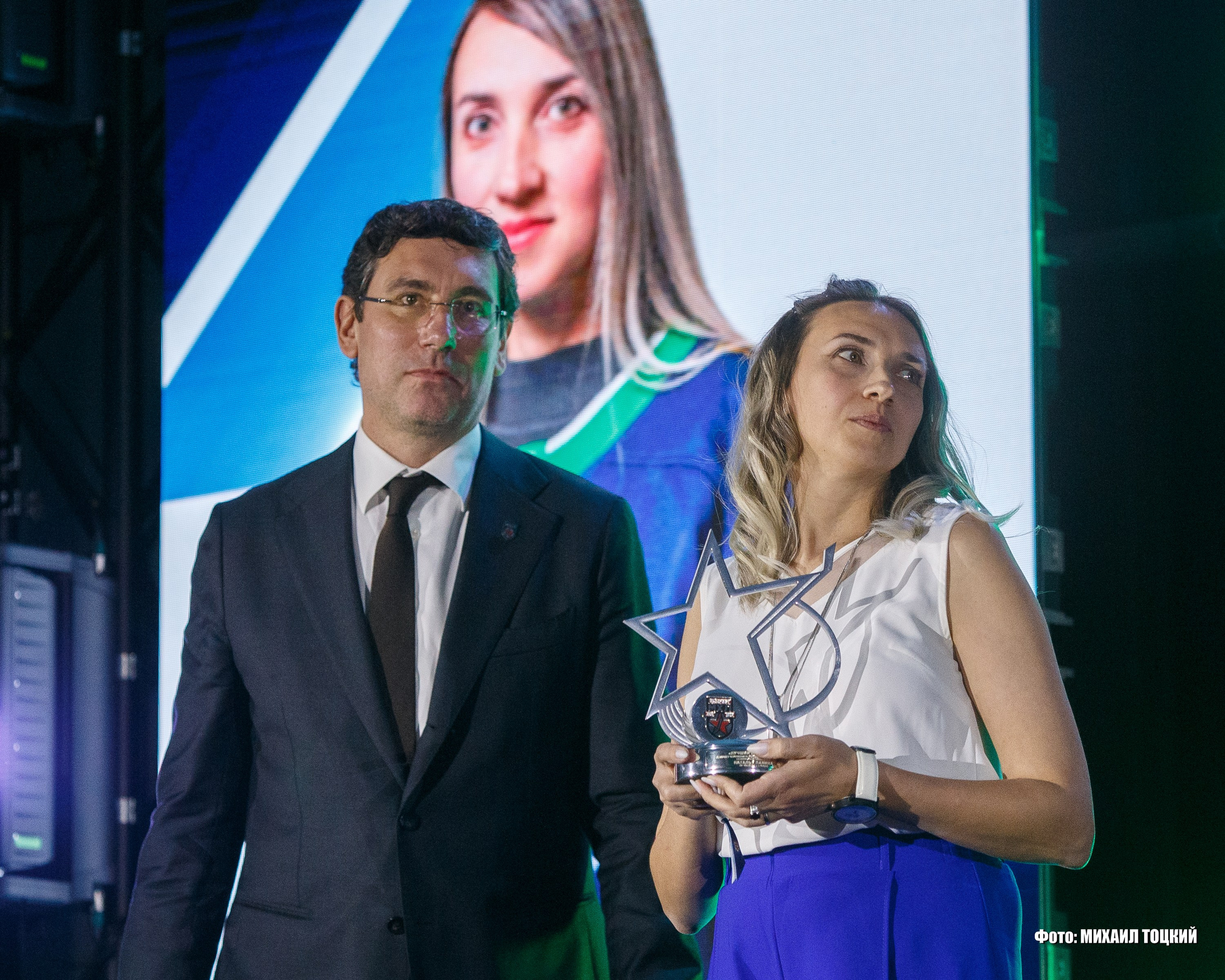 Фоторепортаж церемония закрытия Чемпионата МХЛ сезона 2024/2025. Михаил Тоцкий портретный и репортажный фотограф в Москве