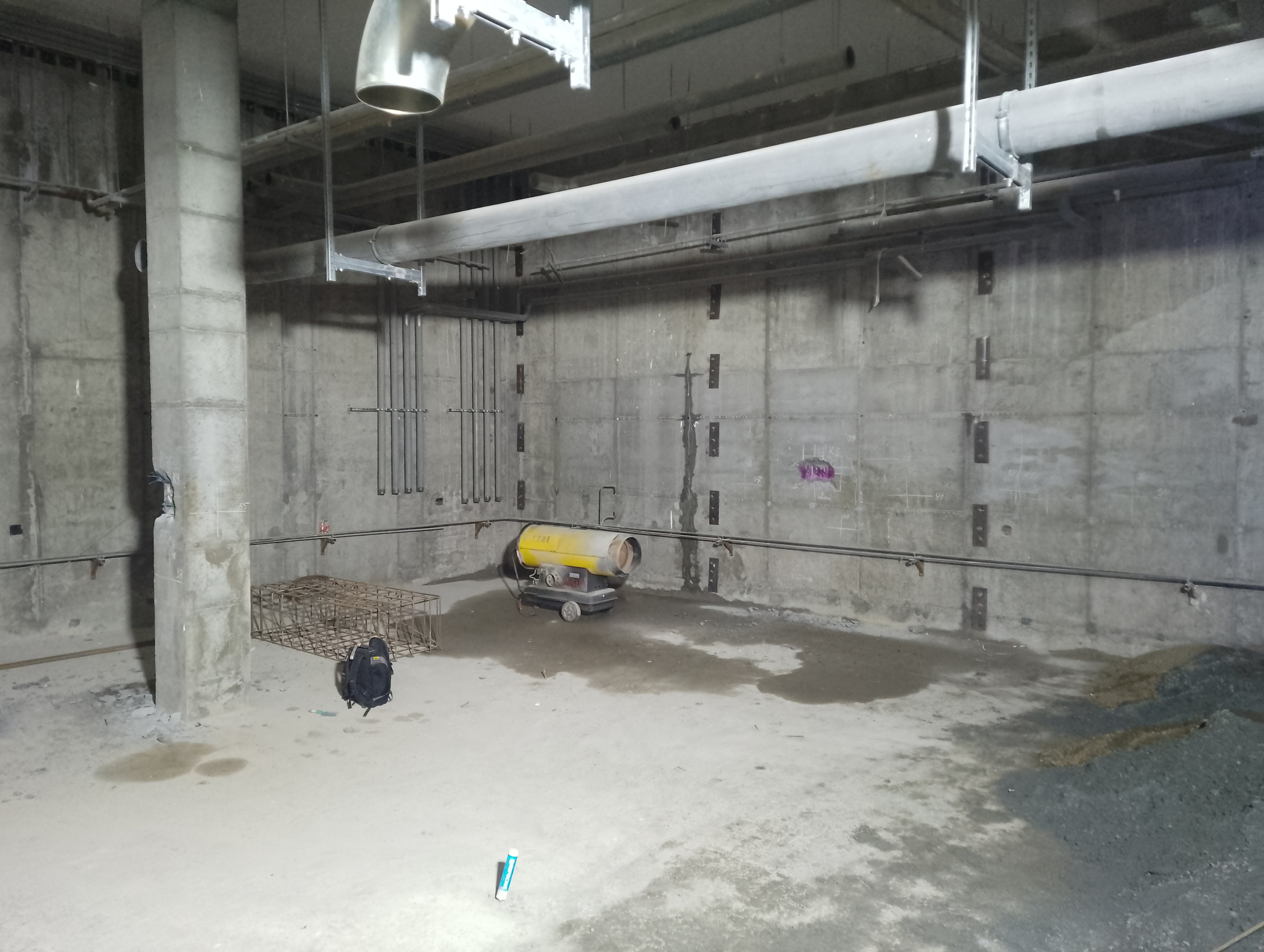 Поиск скрытых дефектов внутренней структуры бетона возводимых железобетонных конструкций, г. Кемерово. Ультразвуковое и георадарное обследование бетонных и железобетонных конструкций в Москве и МО