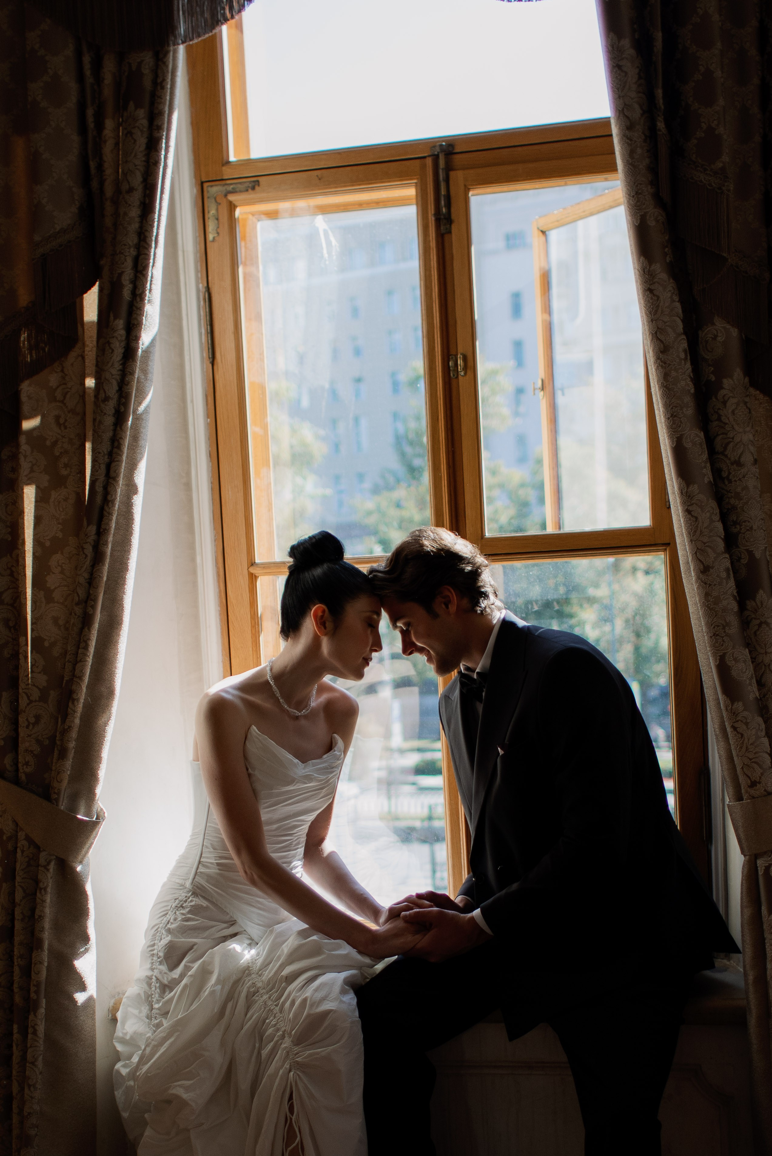 Свадебная церемония, фотосессия в библиотека-читальни А.С. Пушкина