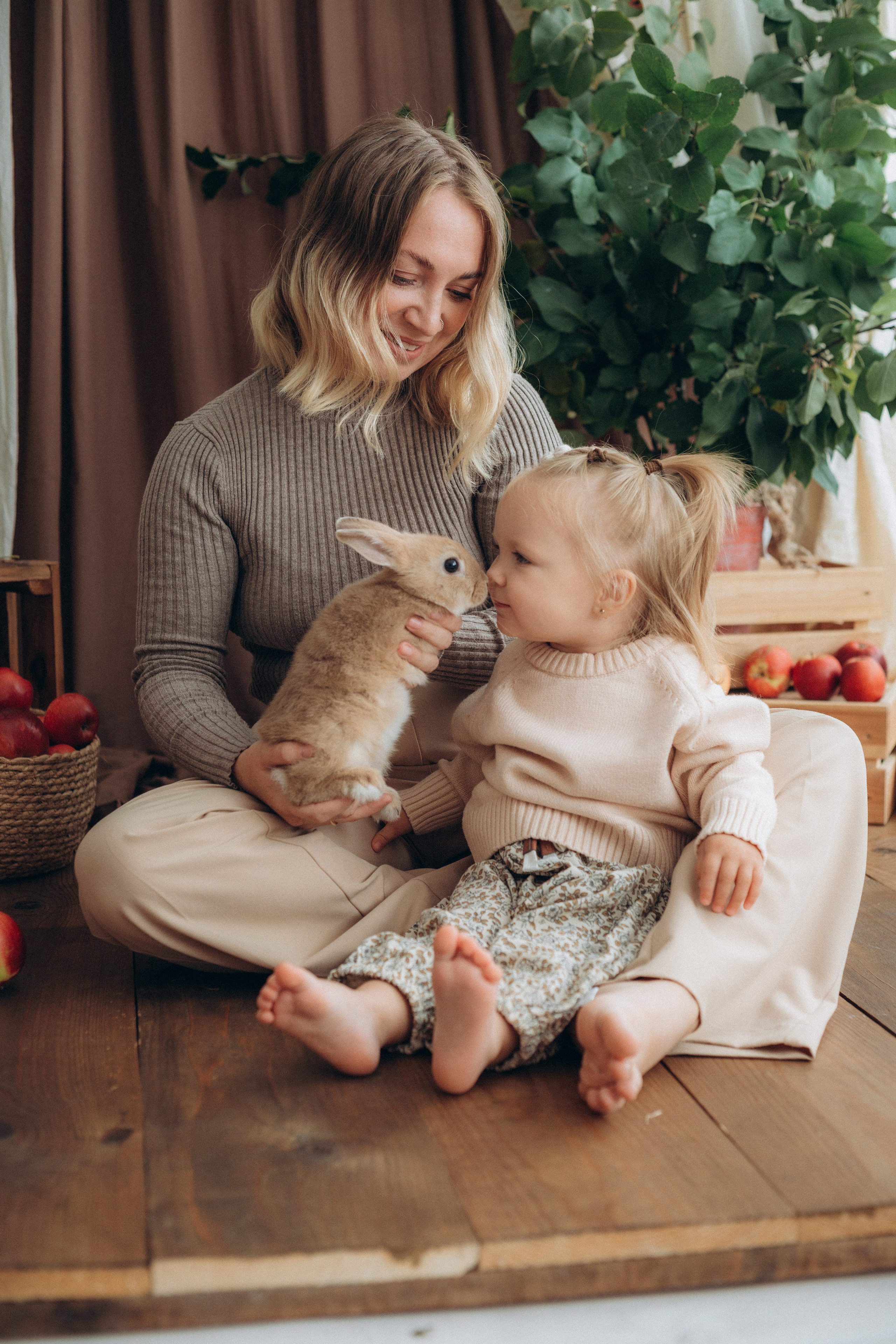 Осенний фотопроект с кроликом🐇. First-foto.ru