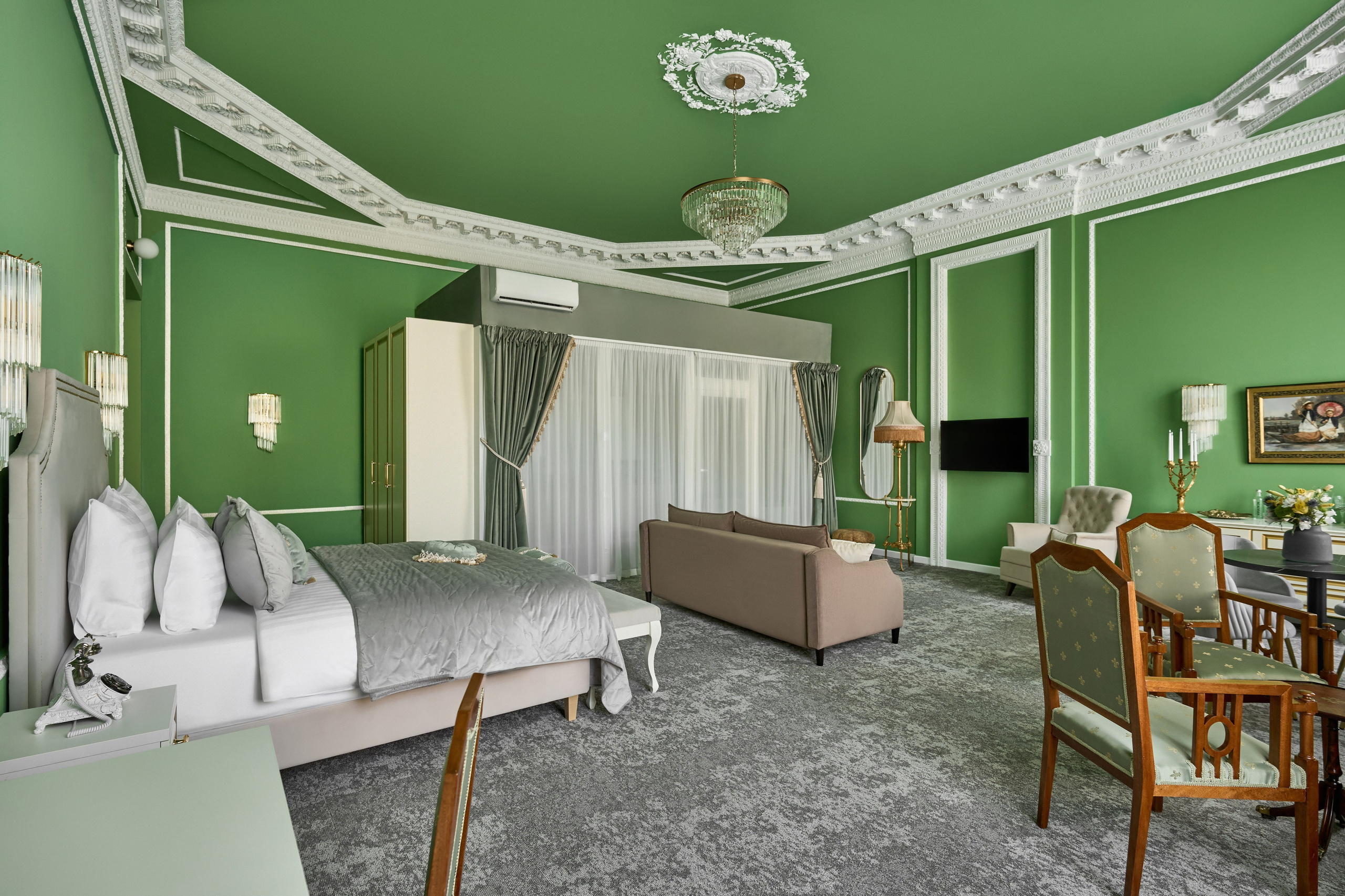 Бутик-отель ACADEMIA Особняк SHUVALOFF